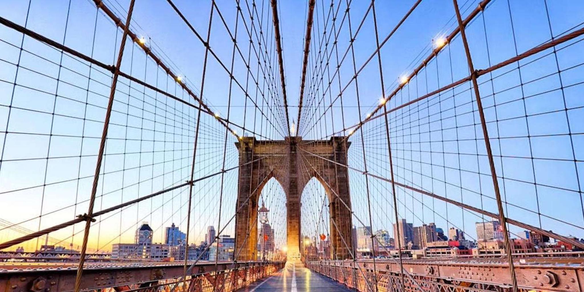 New York City Brooklyn Bridge and Dumbo Walking Tour