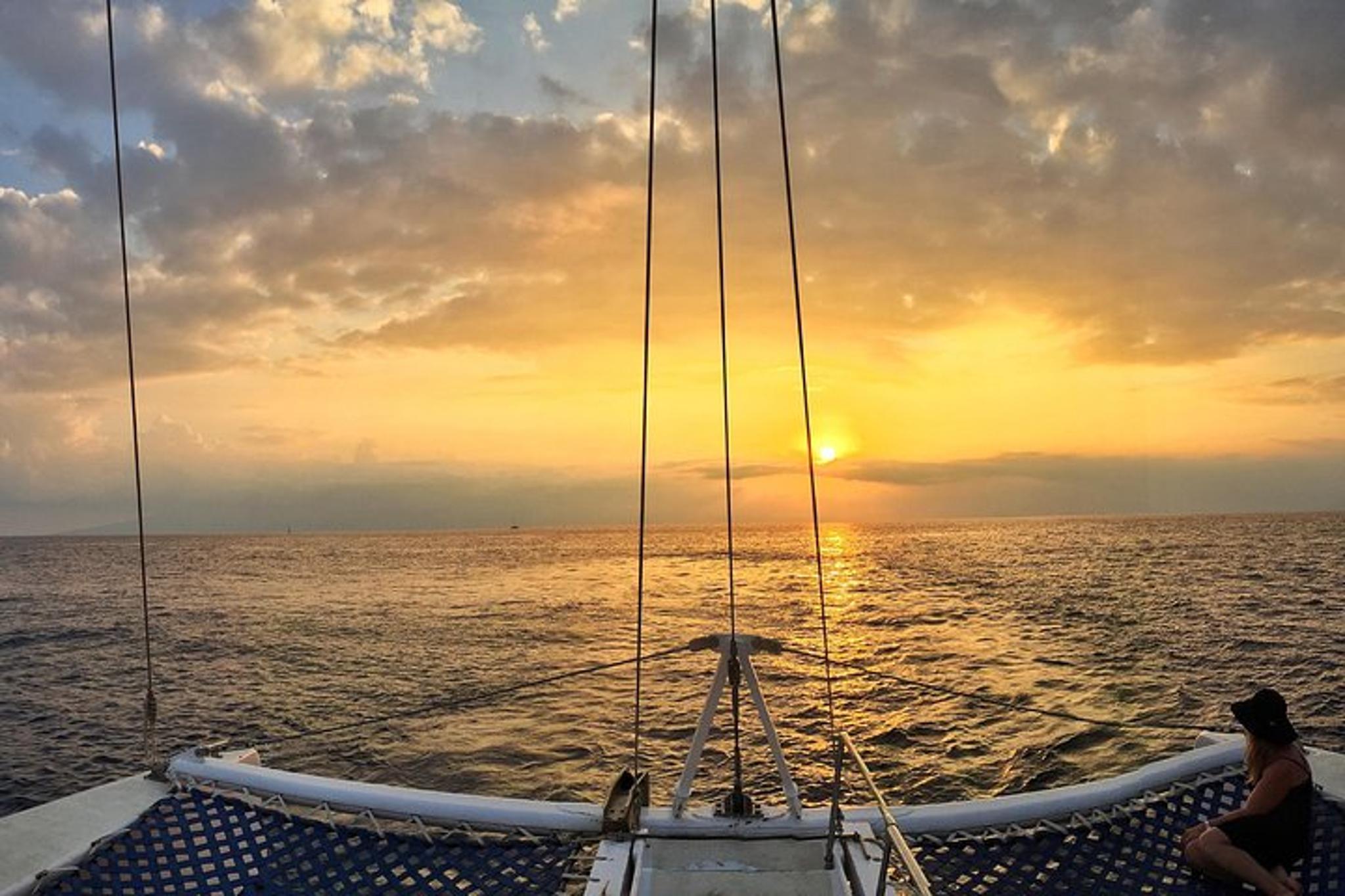 Maui Sunset Cruise with Open Bar - Image 5