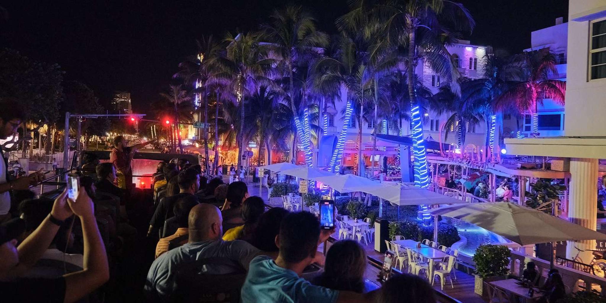 Miami Sightseeing Night Tour by Open-top Bus - Image 5