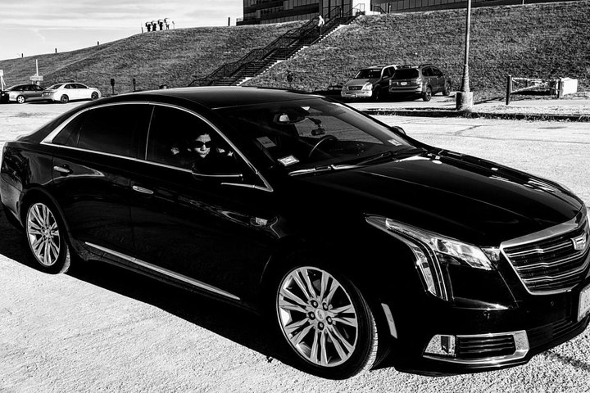 Chicago Private Sedan Transfer to O'Hare Airport - Image 2