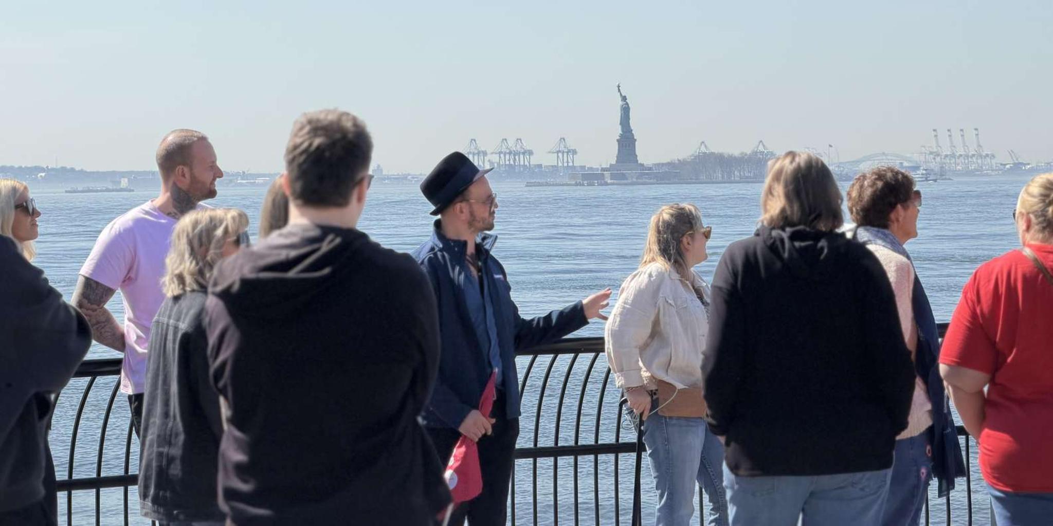 New York City Bus Tour with Photo Stops - Image 6