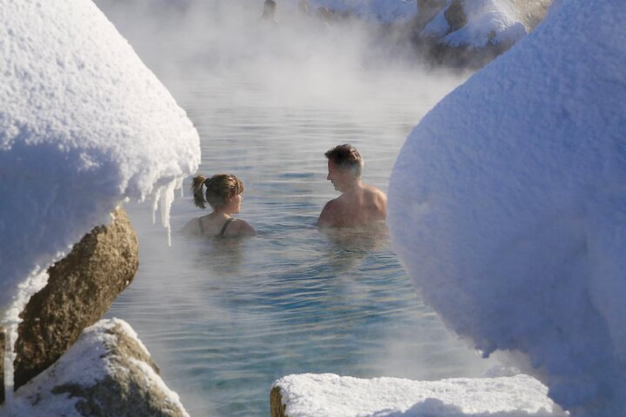 Fairbanks Chena Hot Springs Shuttle - Image 2