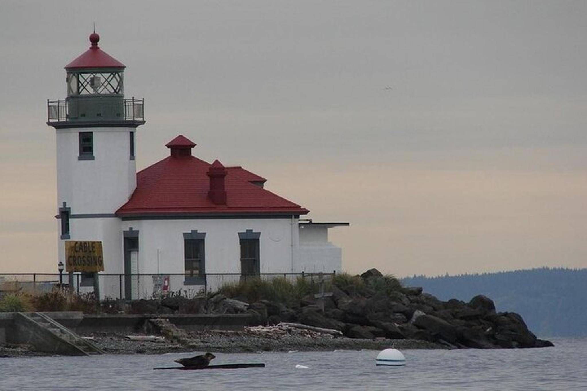 Seattle Alki Lighthouse Sea Kayak Tour 3 hr - Image 5