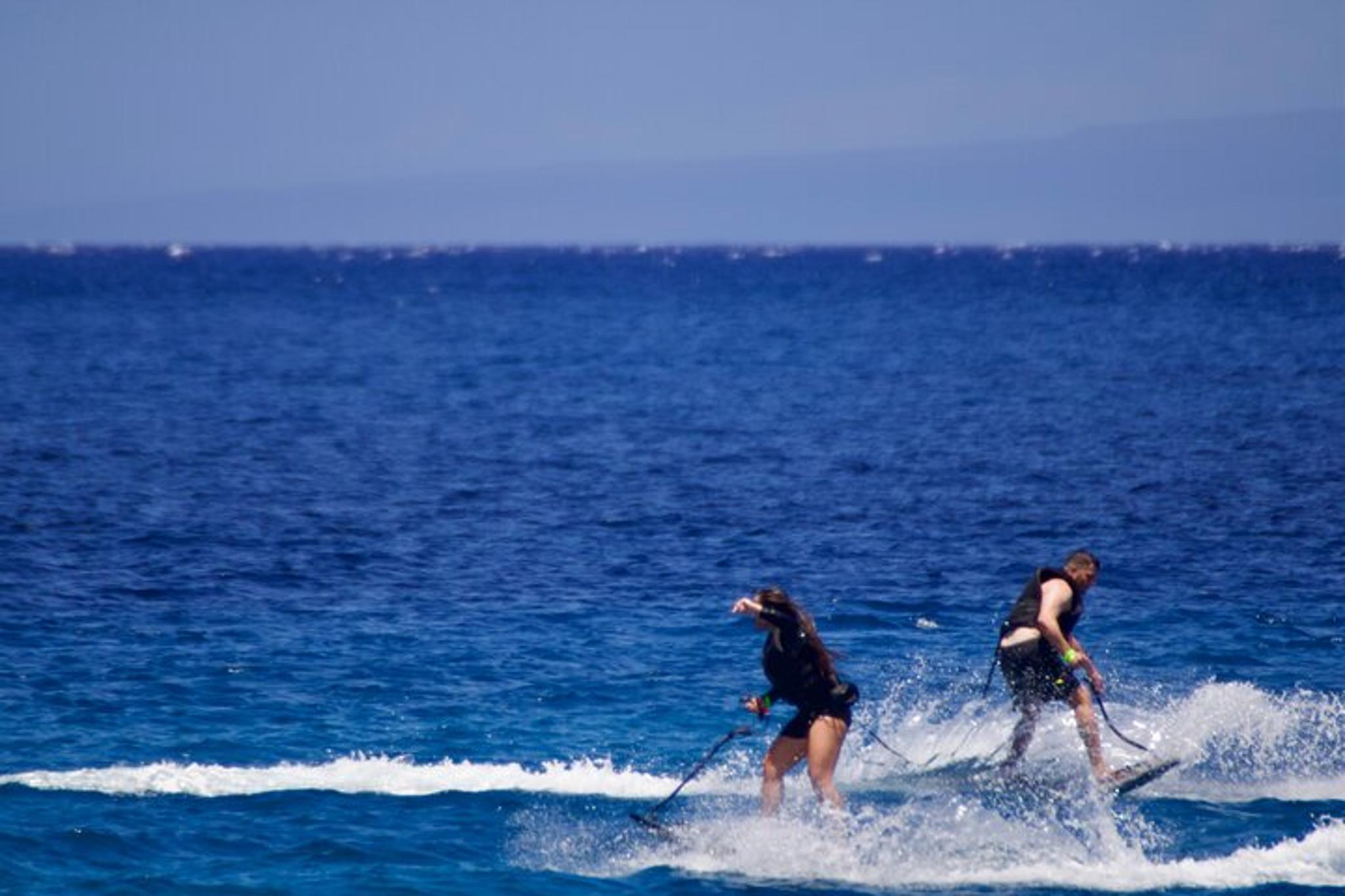 Maui Electric Surfboard Experience - Image 4