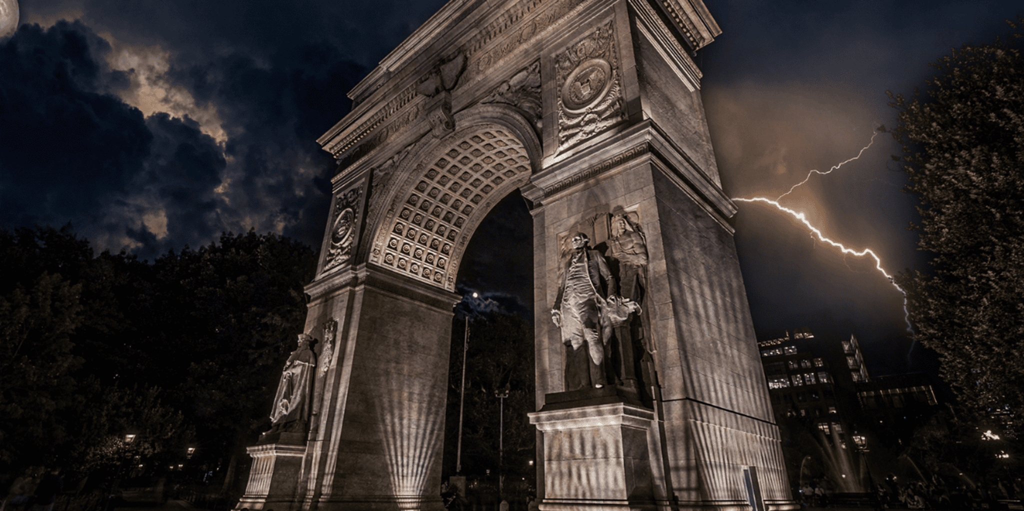 New York City Ghost Tour in Greenwich Village