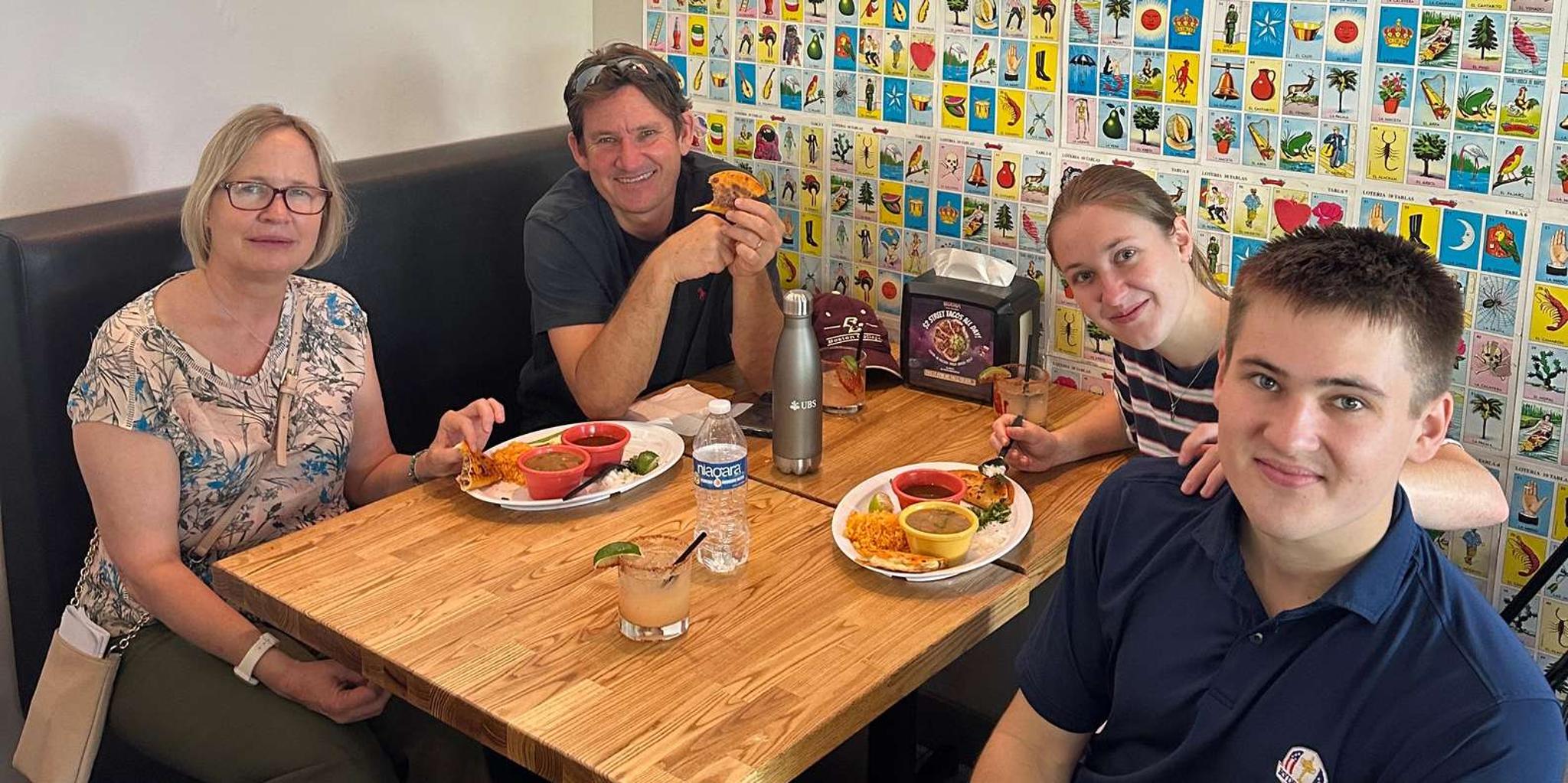 Houston Downtown Food Tour with 6 Tastings - Image 5