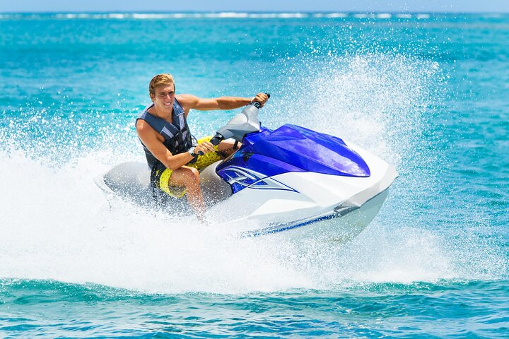 South Padre Island Jetski Rental 45 Min - Image 3