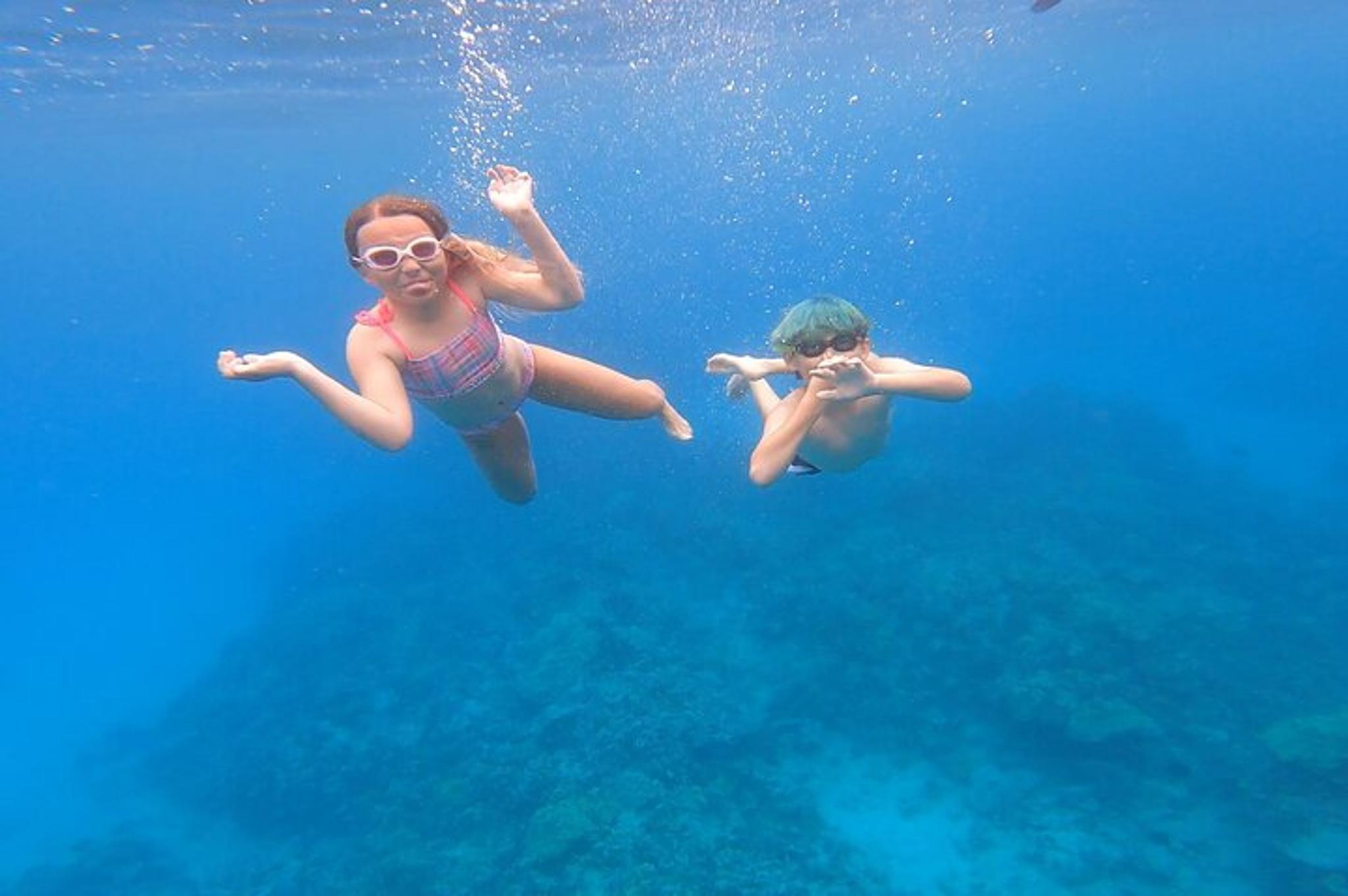 Kona Private Cruise with Snorkeling and Fishing 5 hr - Image 4