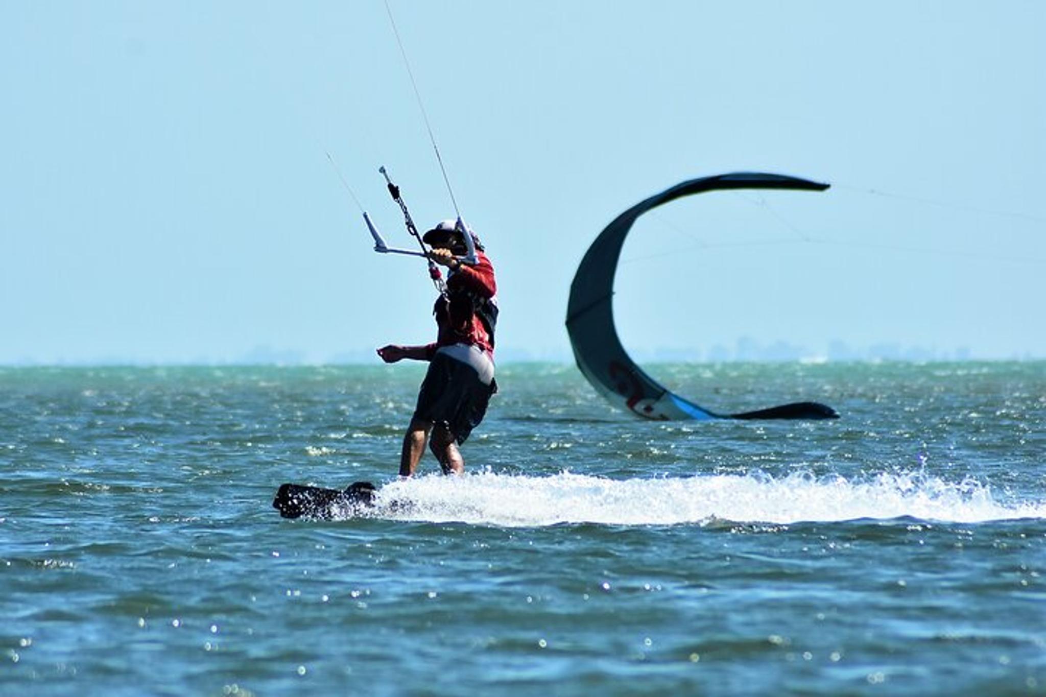 St. Petersburg Kiteboarding Lesson - Image 6