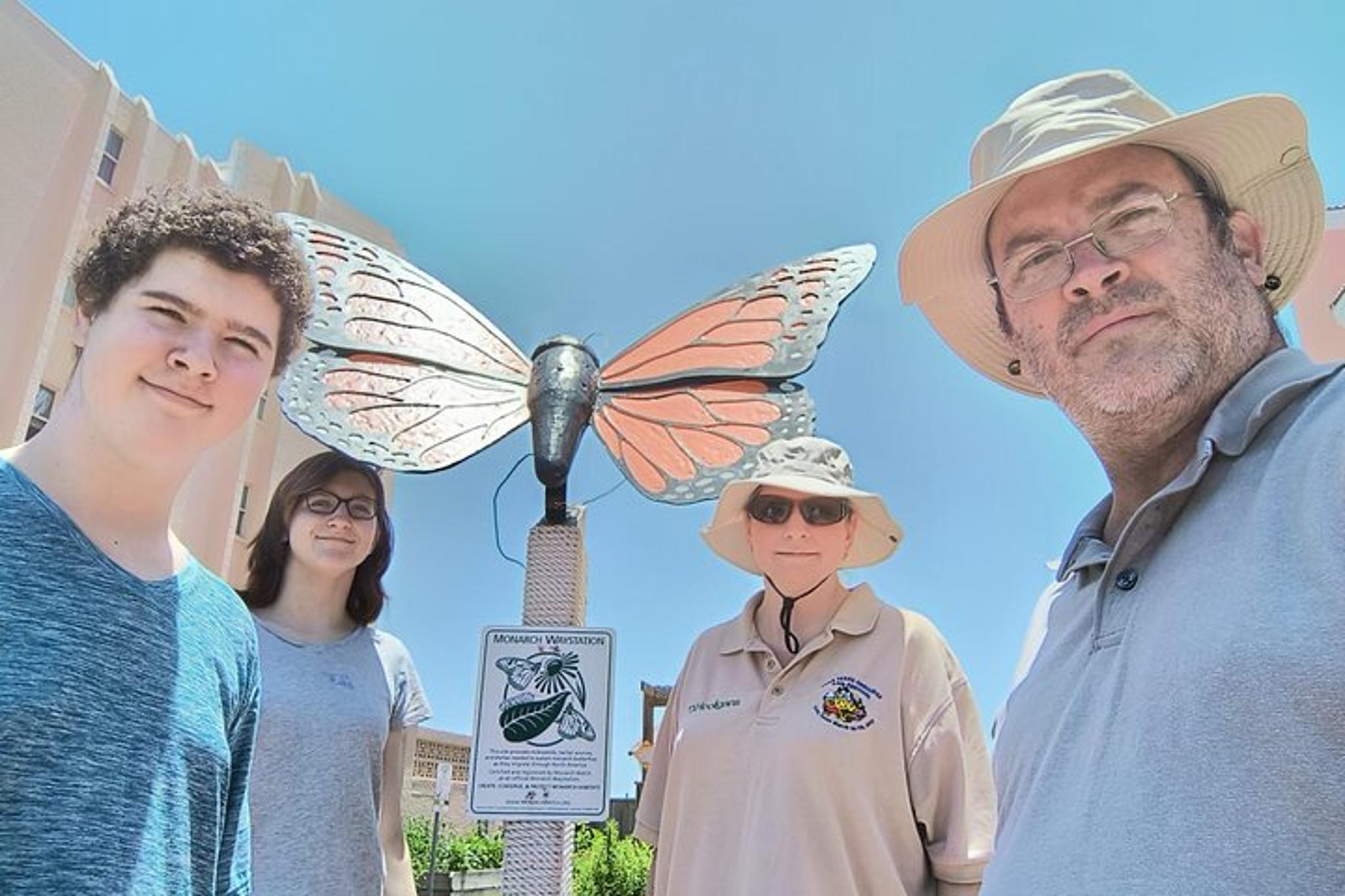 Golden Scavenger Hunt in Austin - Image 3