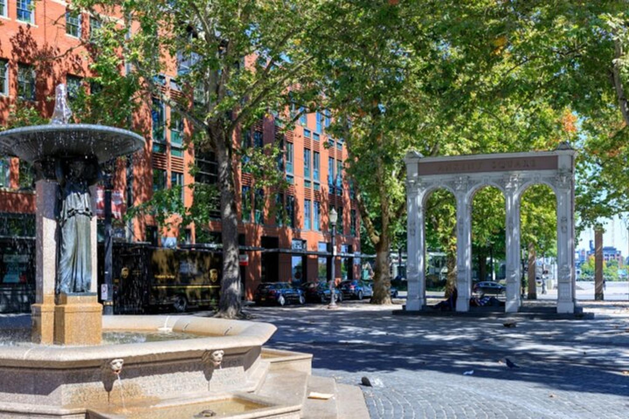 Portland Family Walking Tour - Image 1