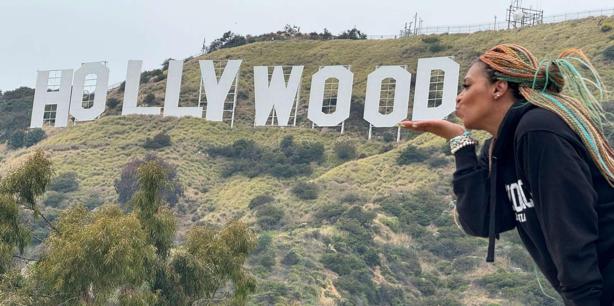 Los Angeles Hollywood Sign Tour with Comedians and Dogs