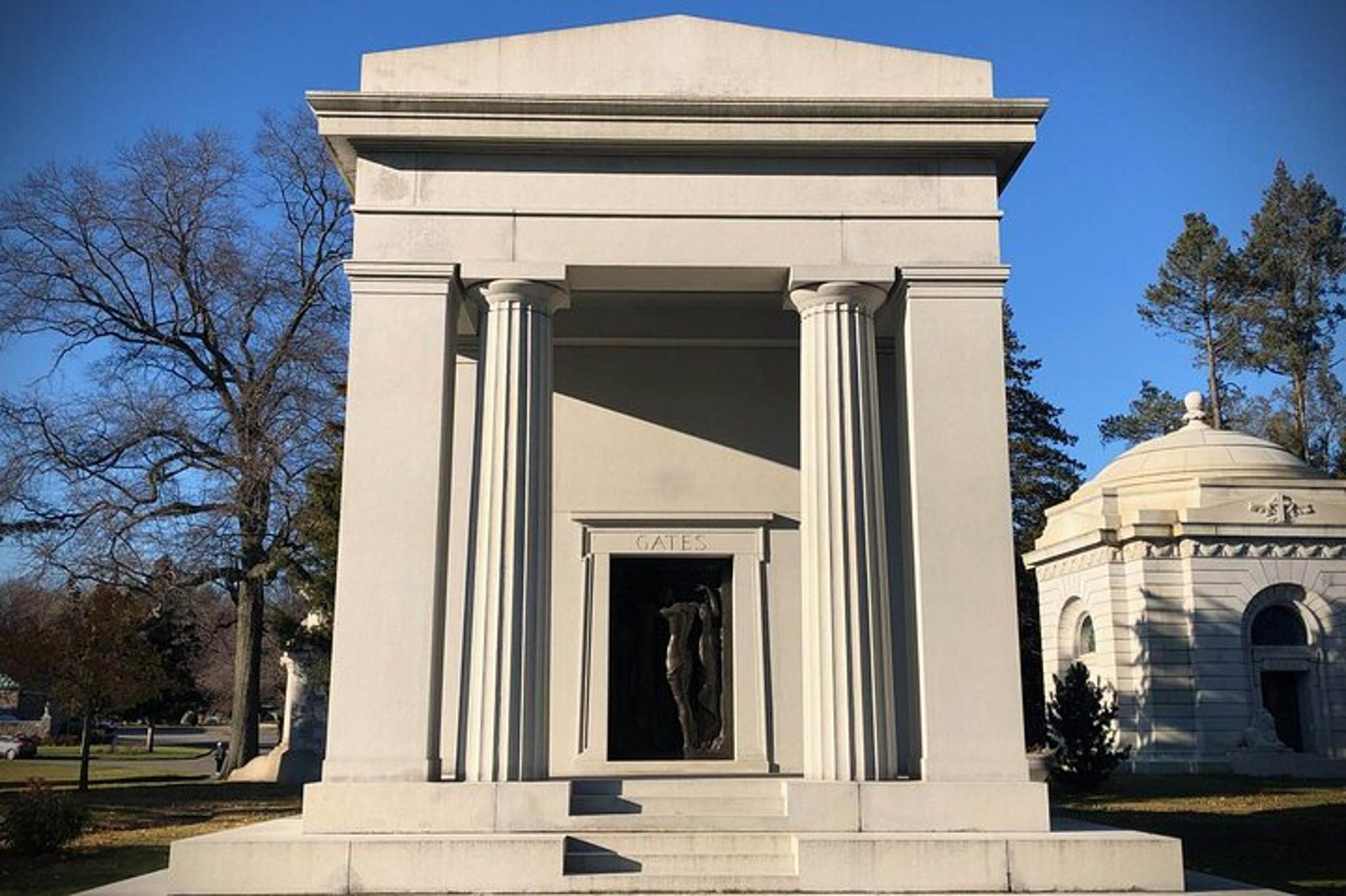 New York Woodlawn Cemetery Self-Guided Audio Tour - Image 2
