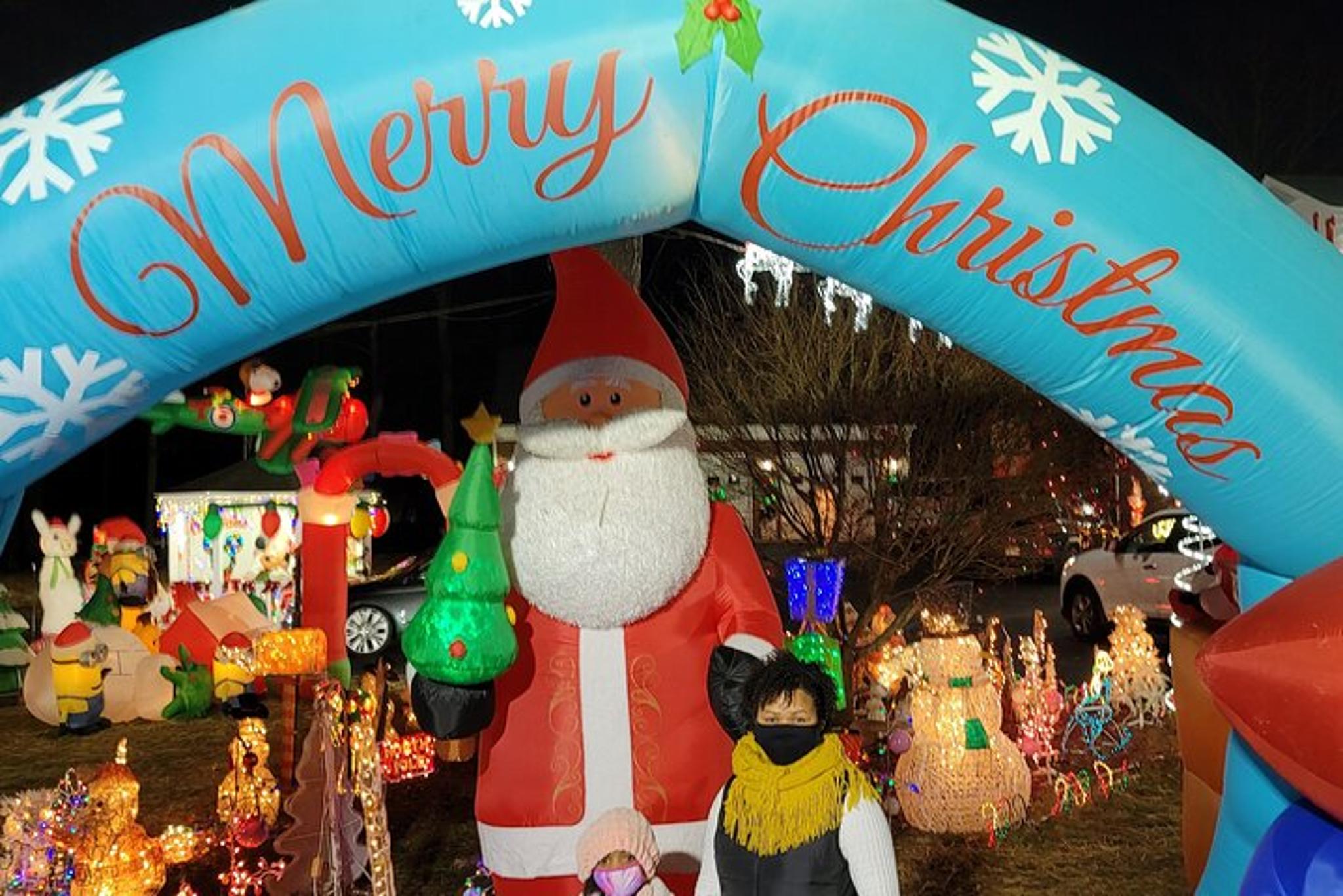 Richmond Holiday Lights Tour - Image 2