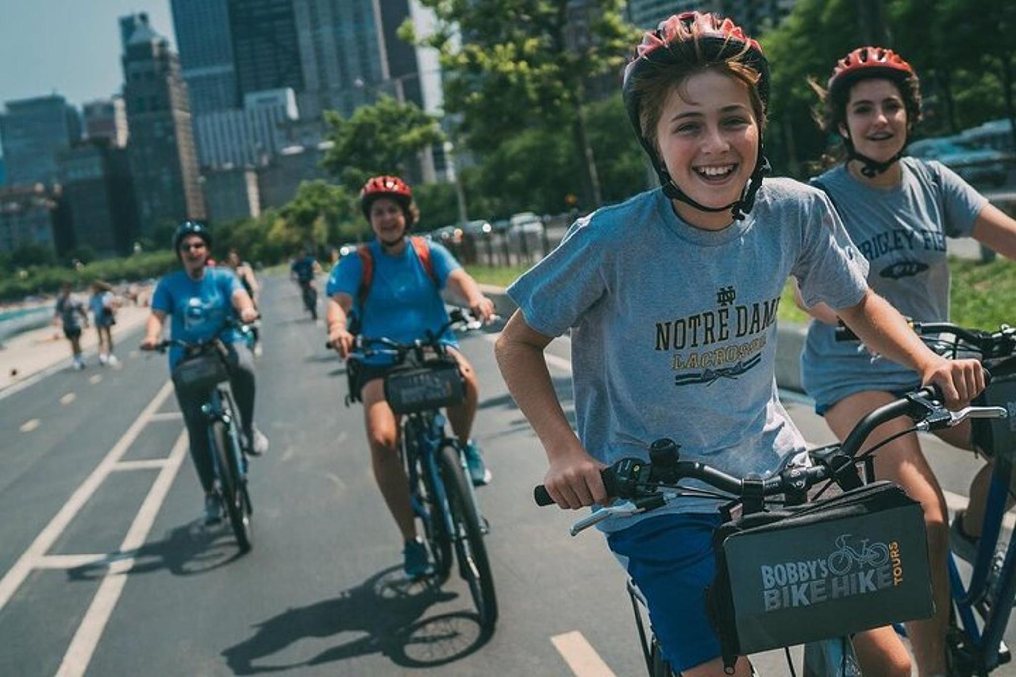 Chicago Family Food and Bike Tour - Image 1