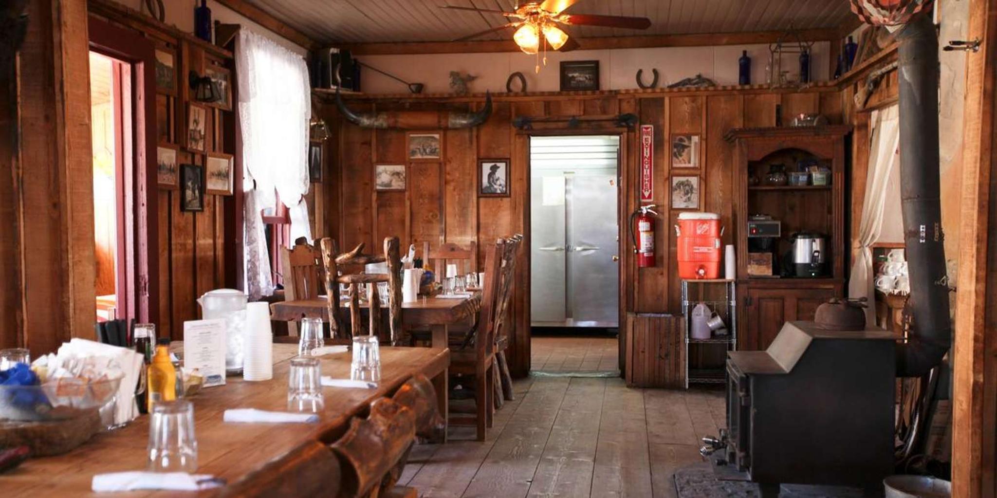 Las Vegas Grand Canyon Ranch Tour with Horseback Ride - Image 6