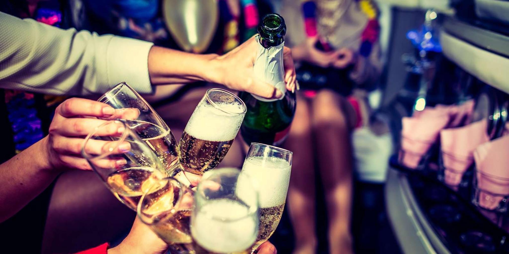 Las Vegas Craft Beer Tour in a Limousine - Image 5