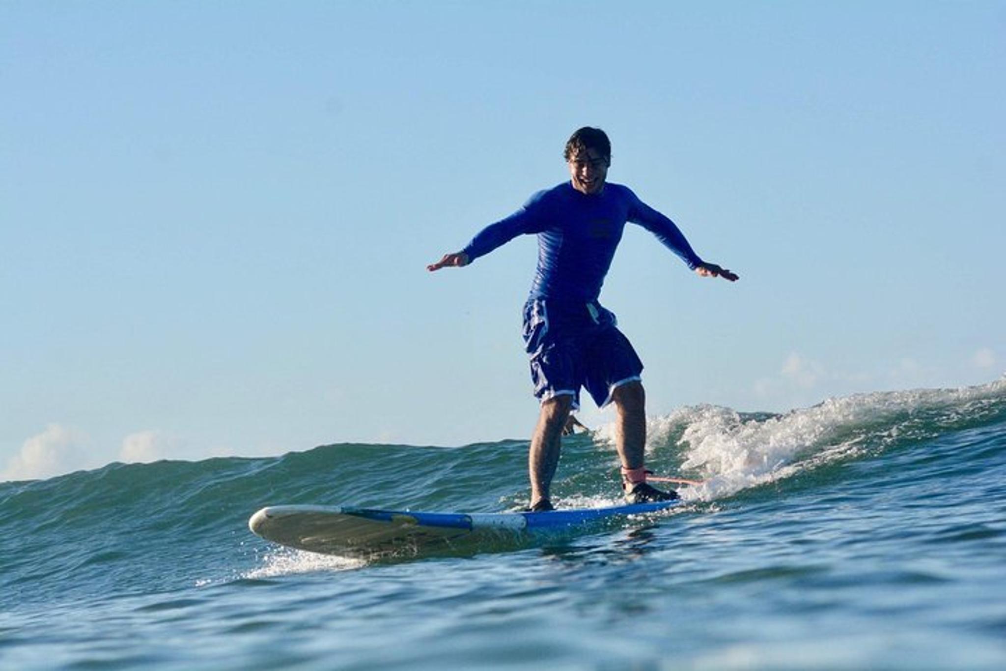 Kihei Surf Lessons for Beginners at Kalama Park - Image 4