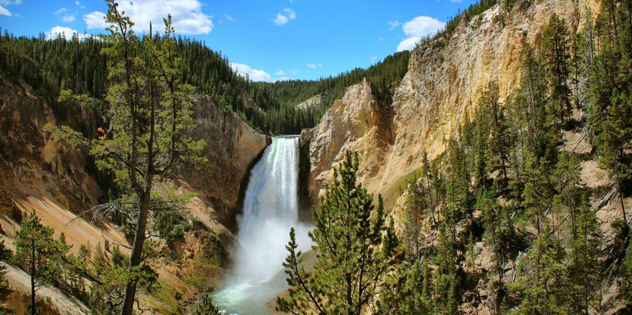 Salt Lake City Yellowstone & Grand Teton Tour 5 Days