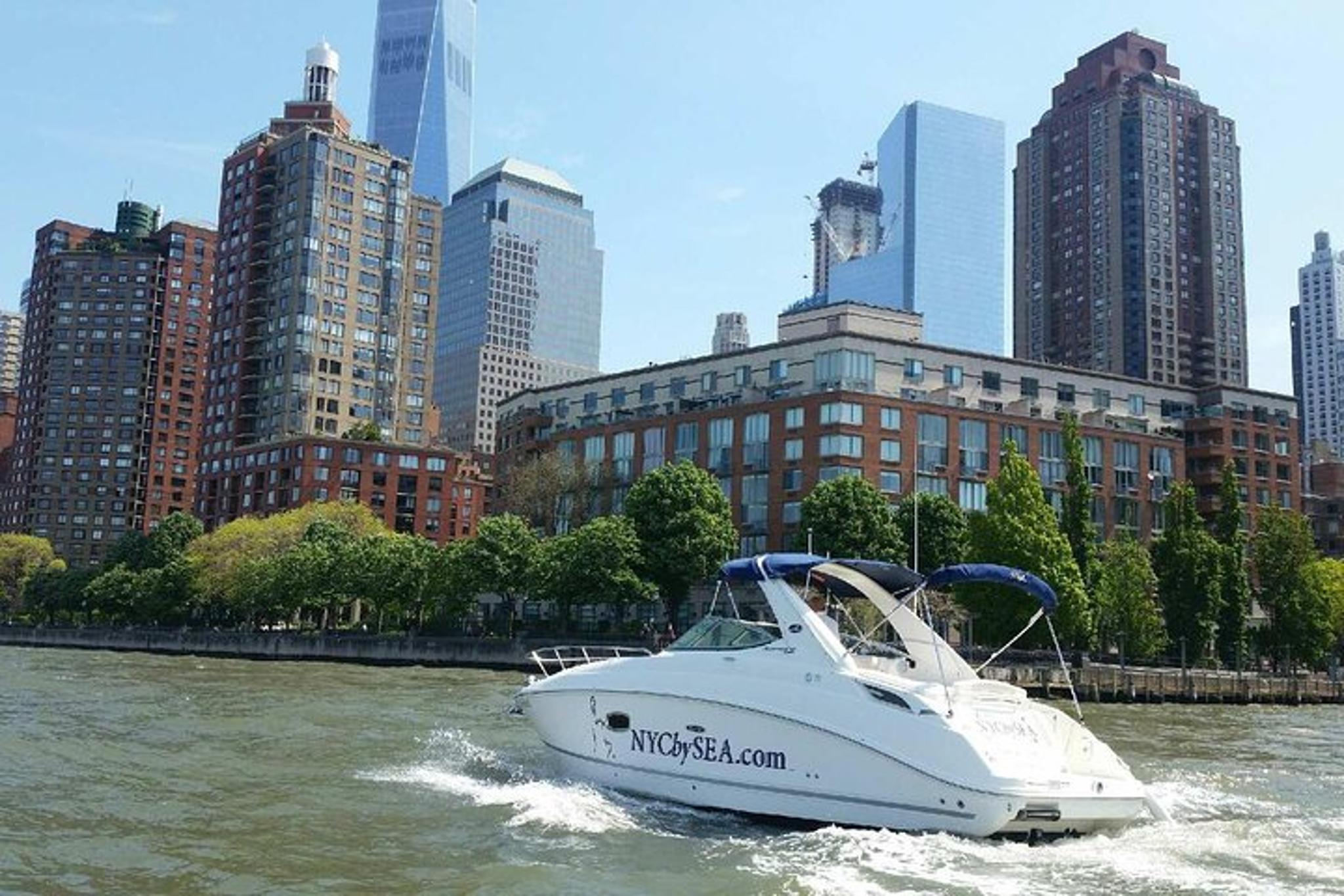New York City Private Boat Tour 2 hr - Image 2