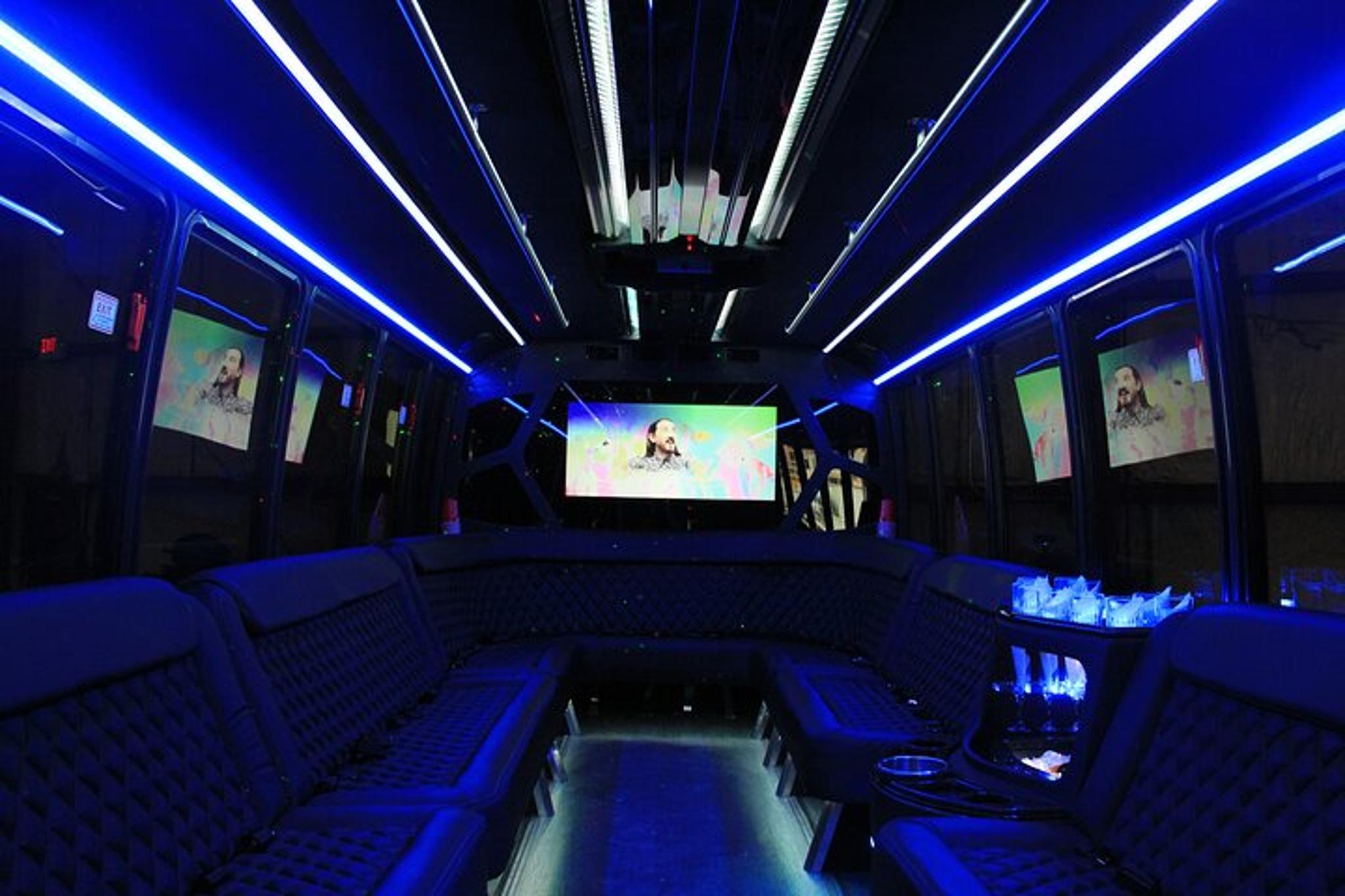 Las Vegas Point To Point Transportation - Image 4