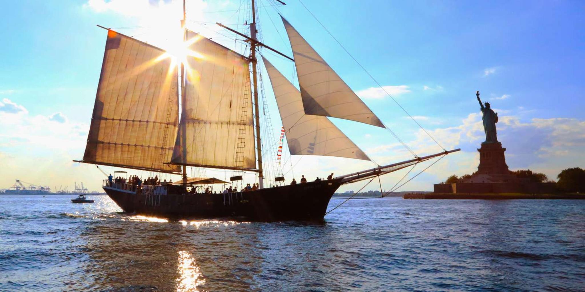 New York City Sunset Jazz Sail - Image 5
