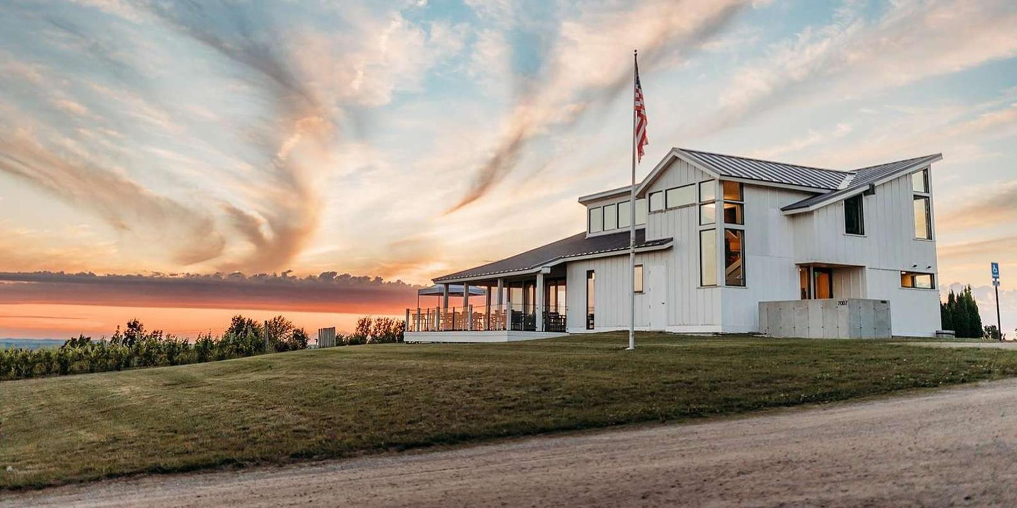 Traverse City Wine Tour at Sunset