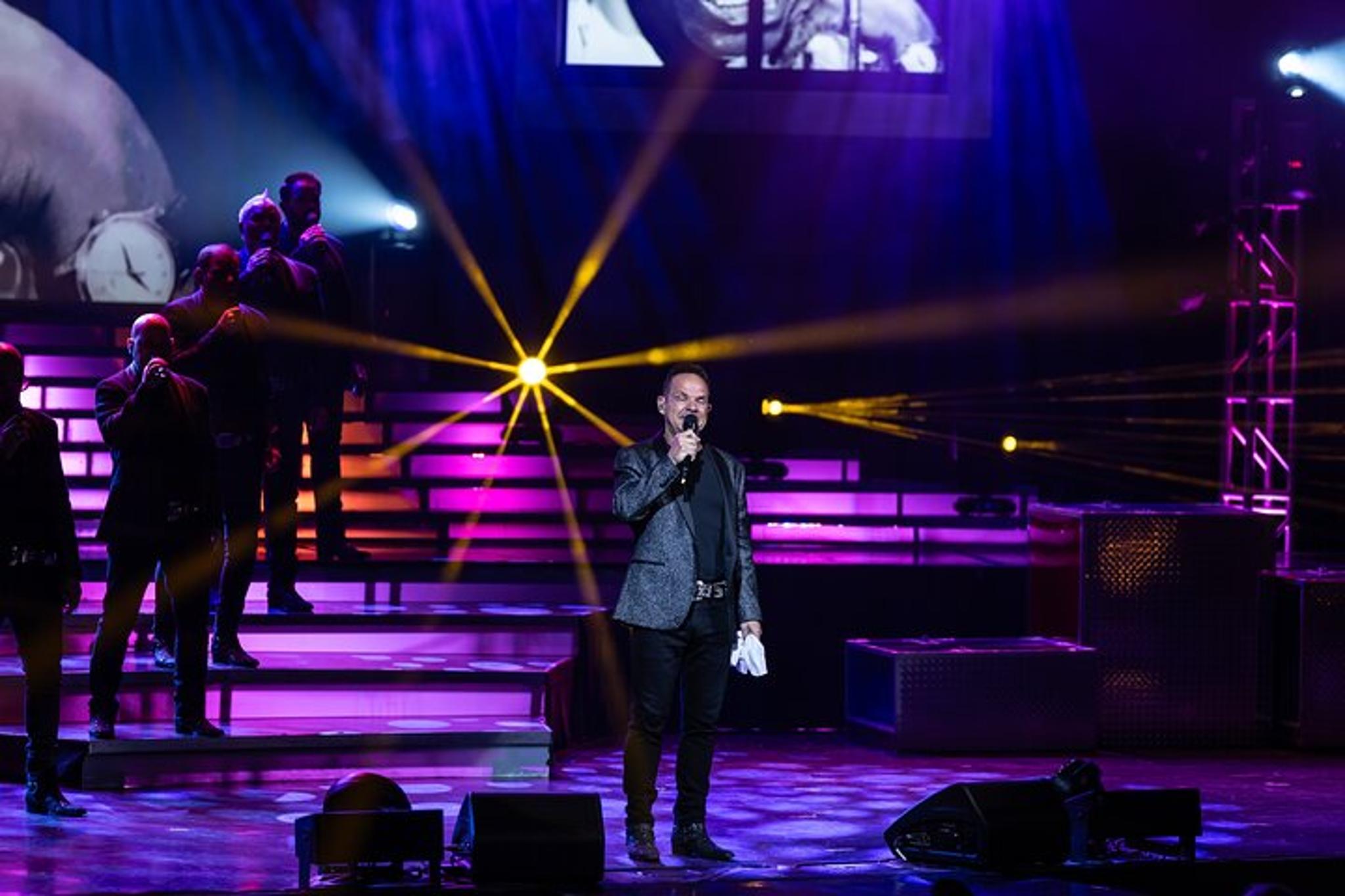 Branson SIX Show - Image 2