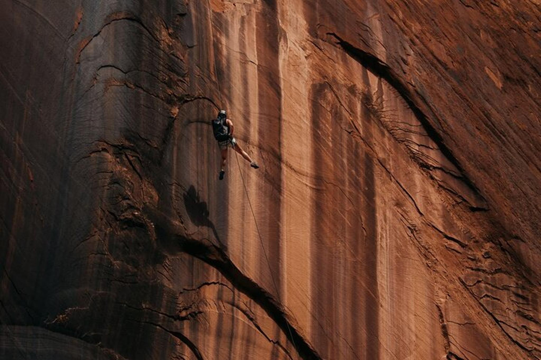 Moab Canyoneering Tour 7 hr - Image 3