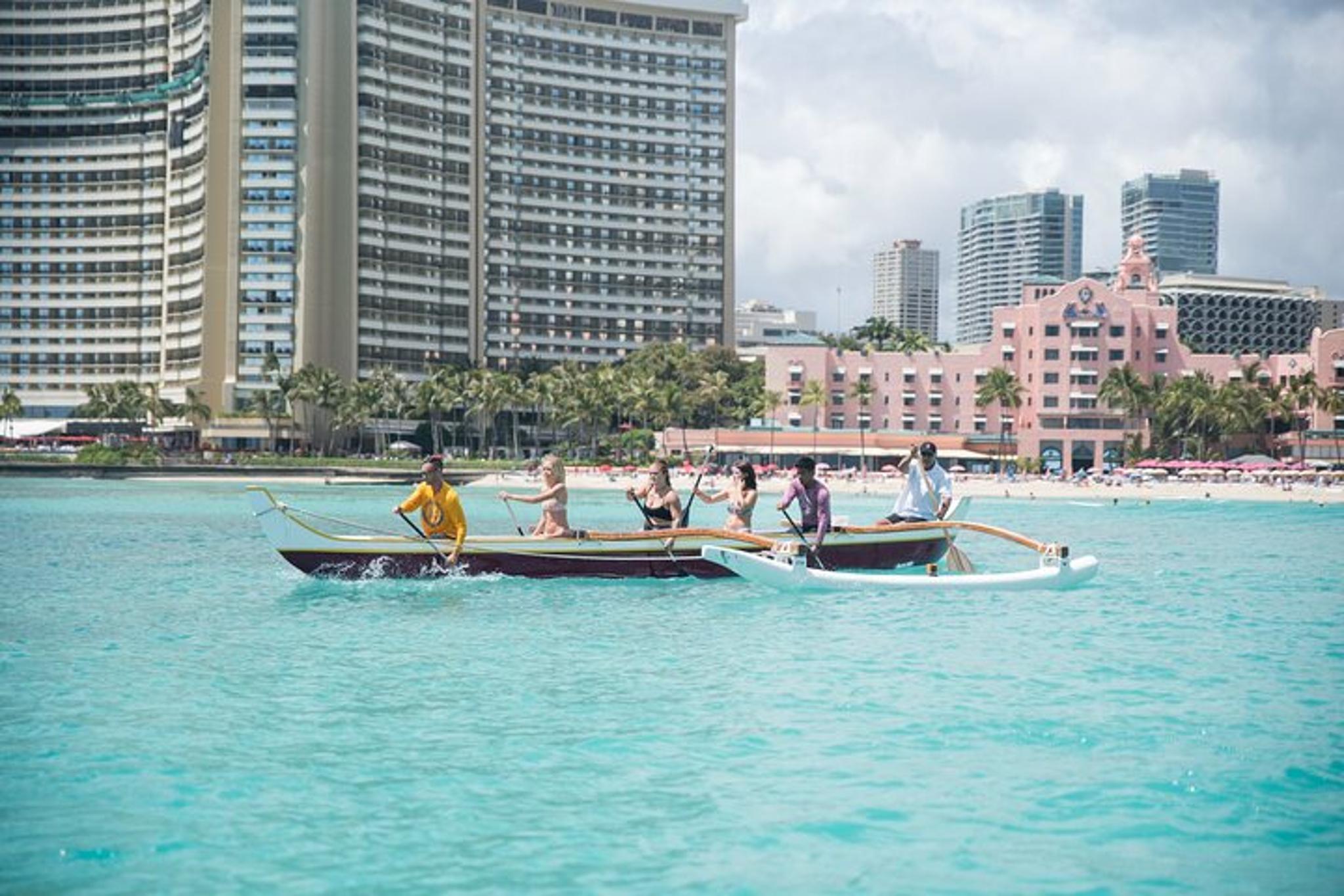 Honolulu Outrigger Canoe Surfing 20 min - Image 4