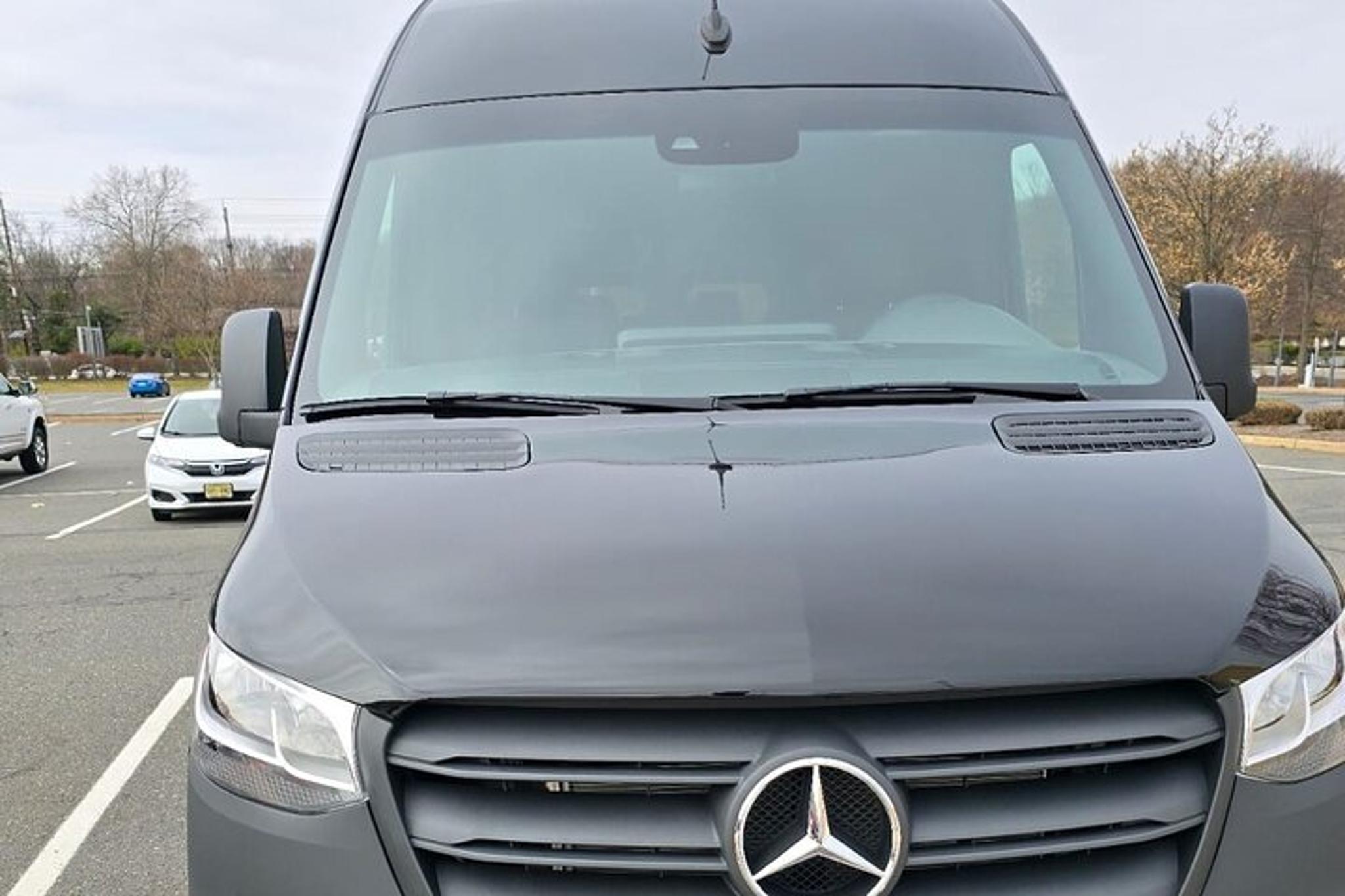 New York City Airport Transfer Private Van - Image 4