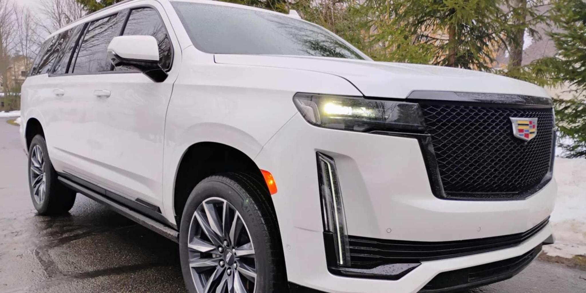 Traverse City Wine Tour on Old Mission Peninsula - Image 1