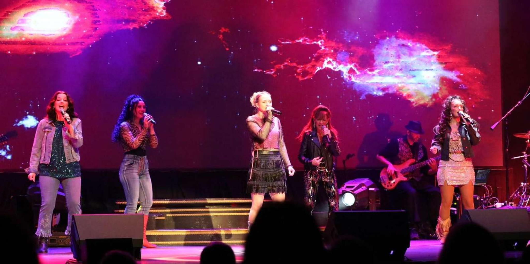 Pigeon Forge TimeWarp Jukebox Show - Image 5