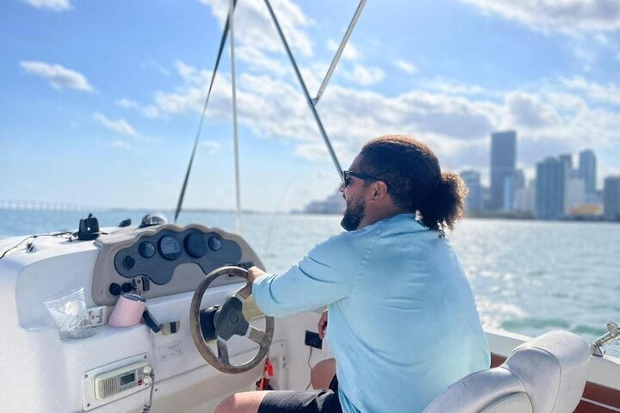 Miami Boat Tour and Spearfishing Lessons - Image 2