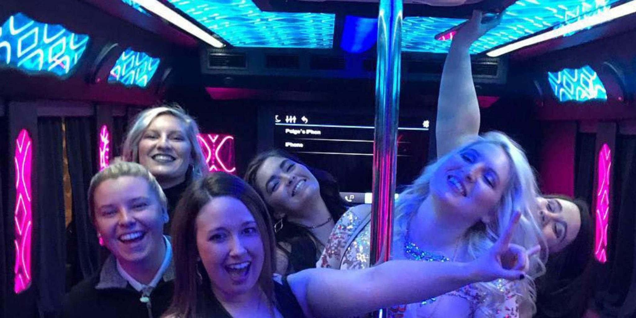 Las Vegas Party Bus Tour - Image 3