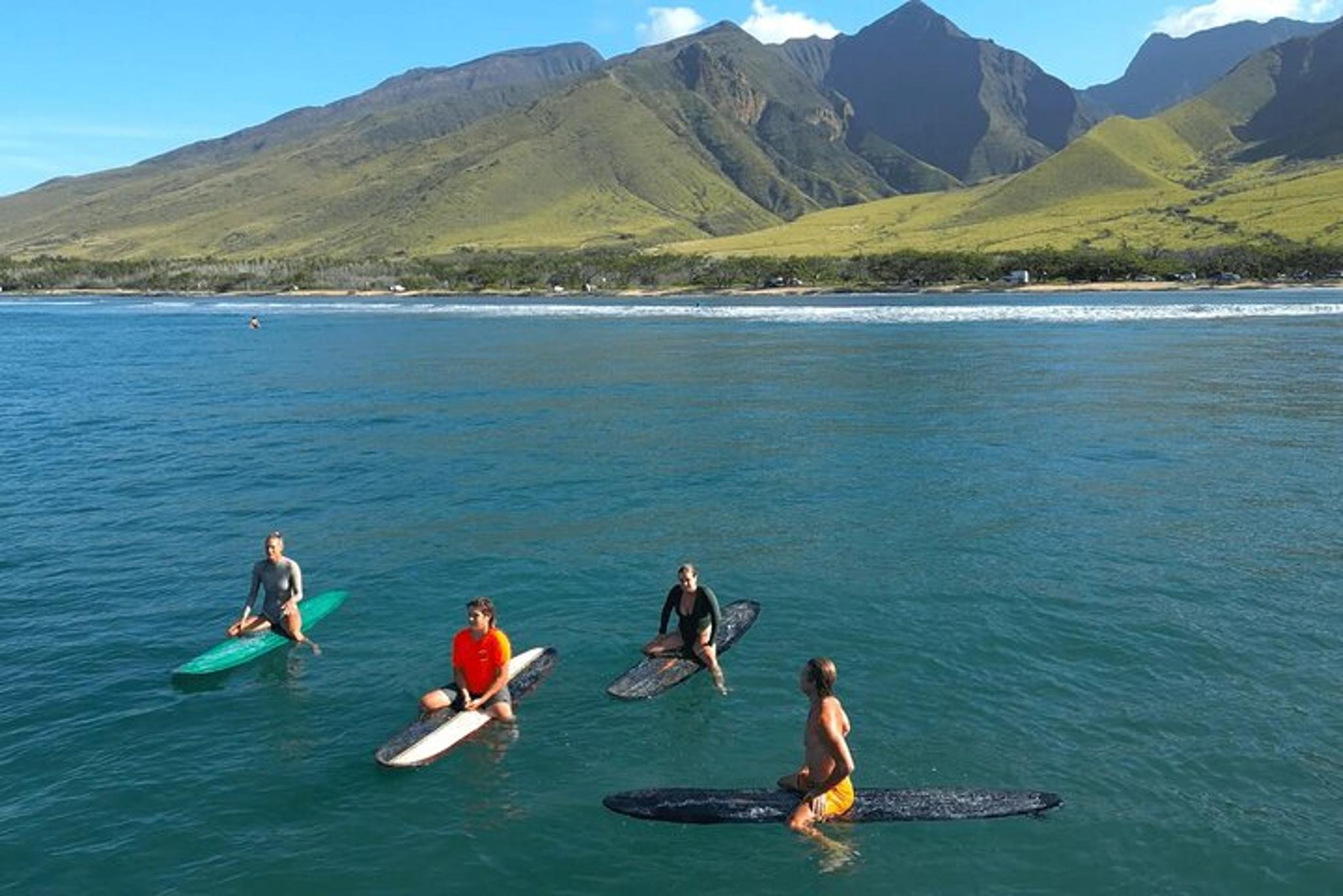 Lahaina Surfing Class at Ukumehame Beach Park - Image 1