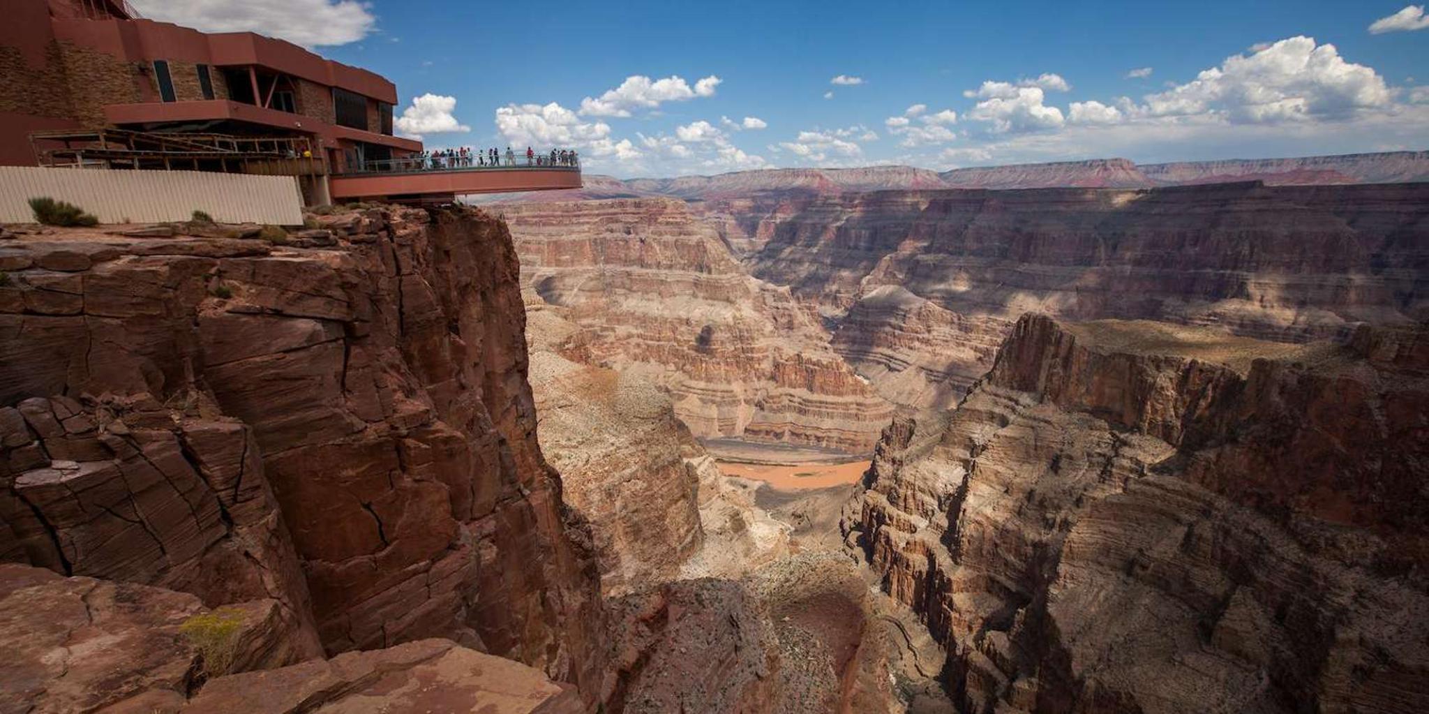 Las Vegas Grand Canyon Helicopter Tour with Eagle Point Landing