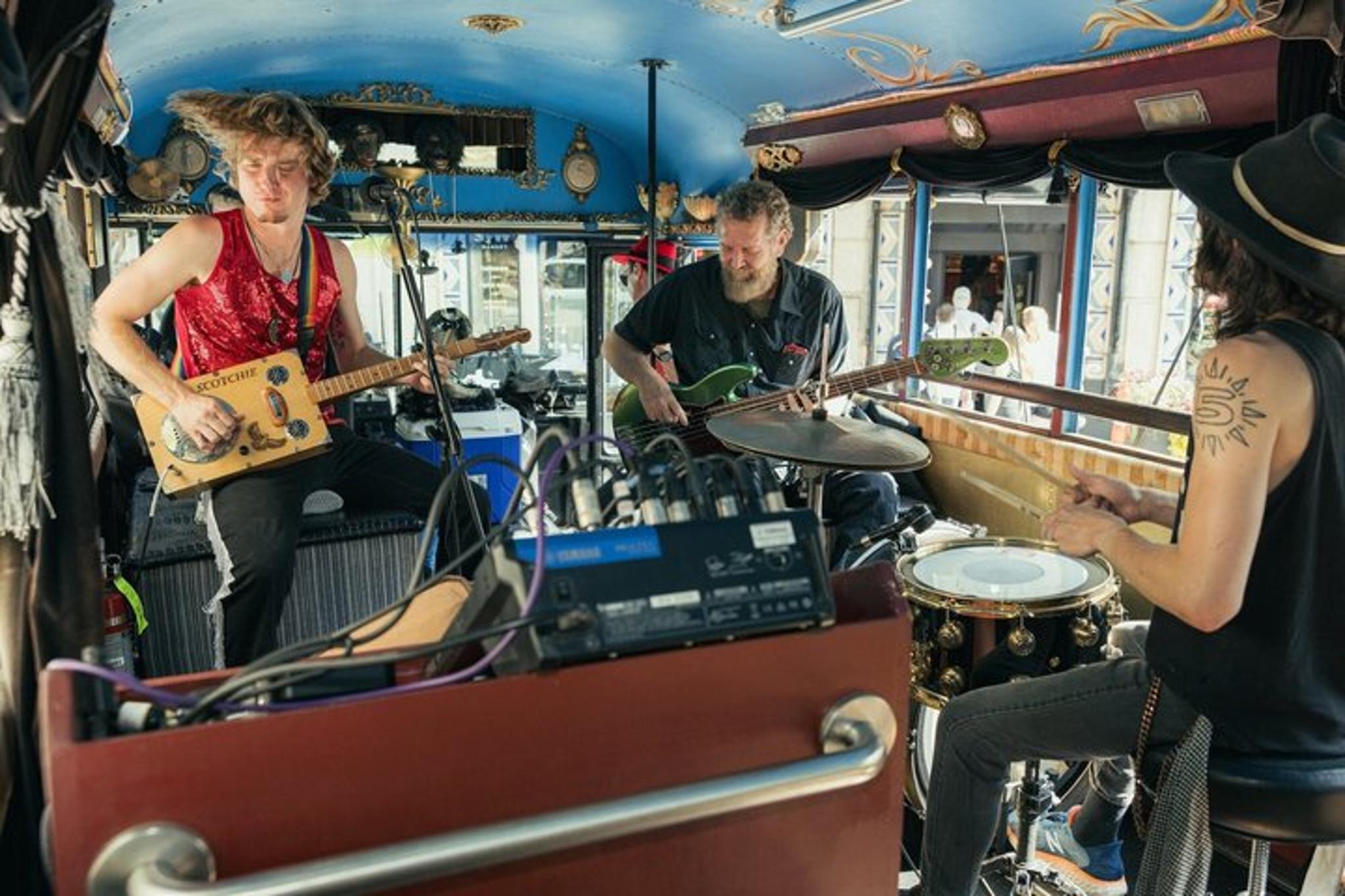 Charlotte Live Music Brewery Bus Tour - Image 6