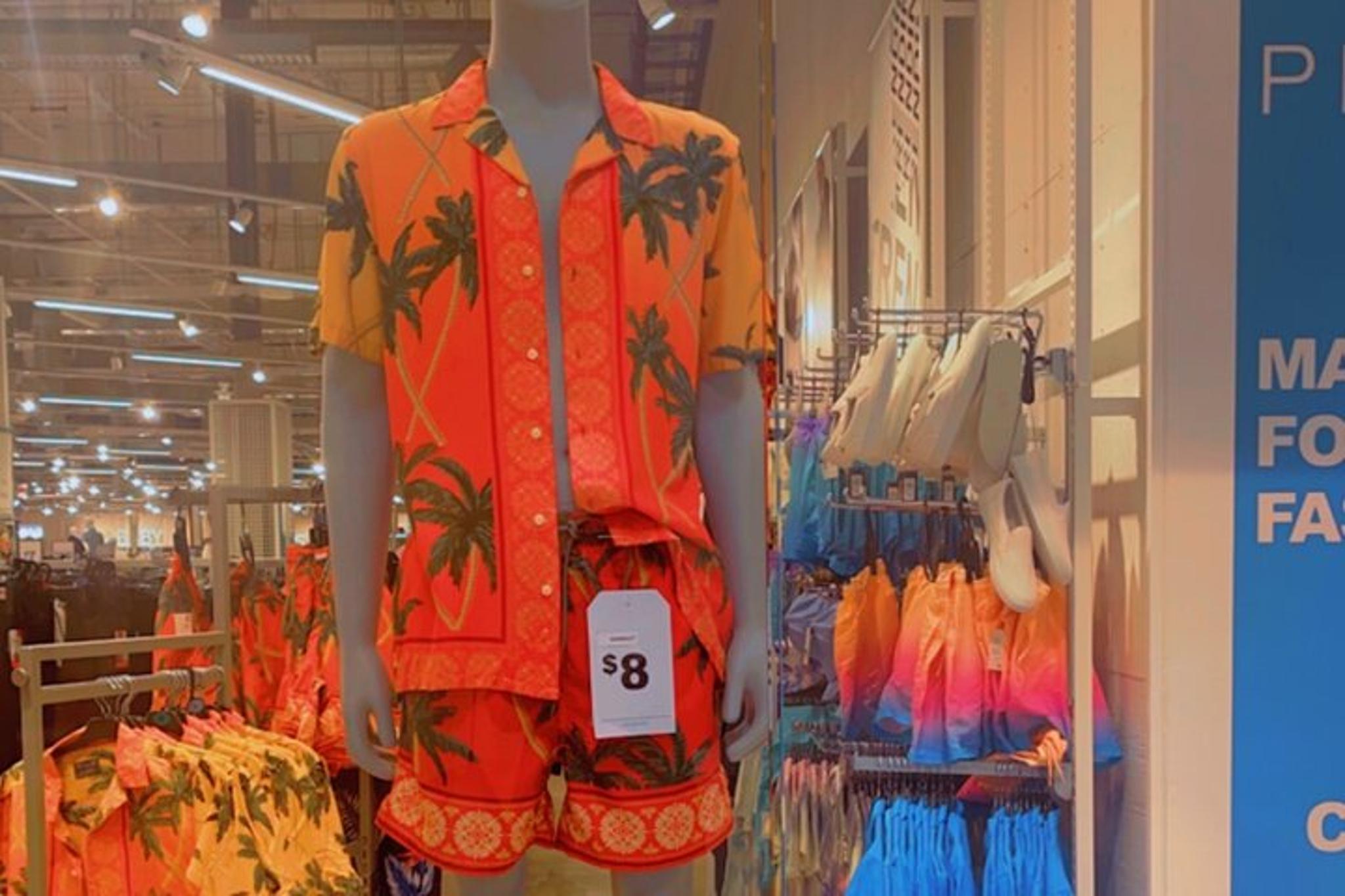 Miami Shopping Experience at Bayside Marketplace - Image 5