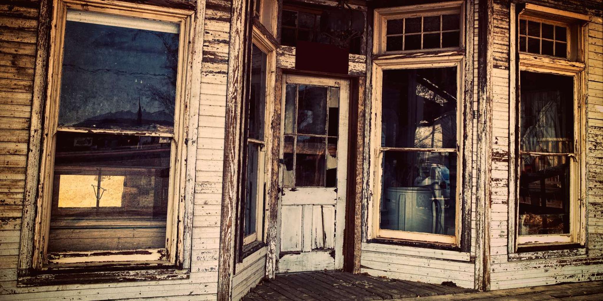 Tombstone Walking Ghost Tour - Image 2
