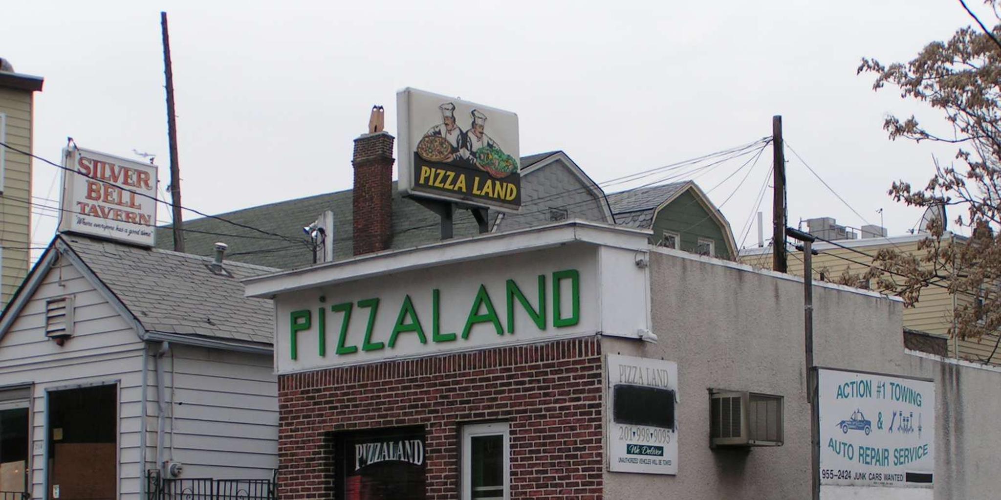 New York City Sopranos Filming Locations Bus Tour - Image 3