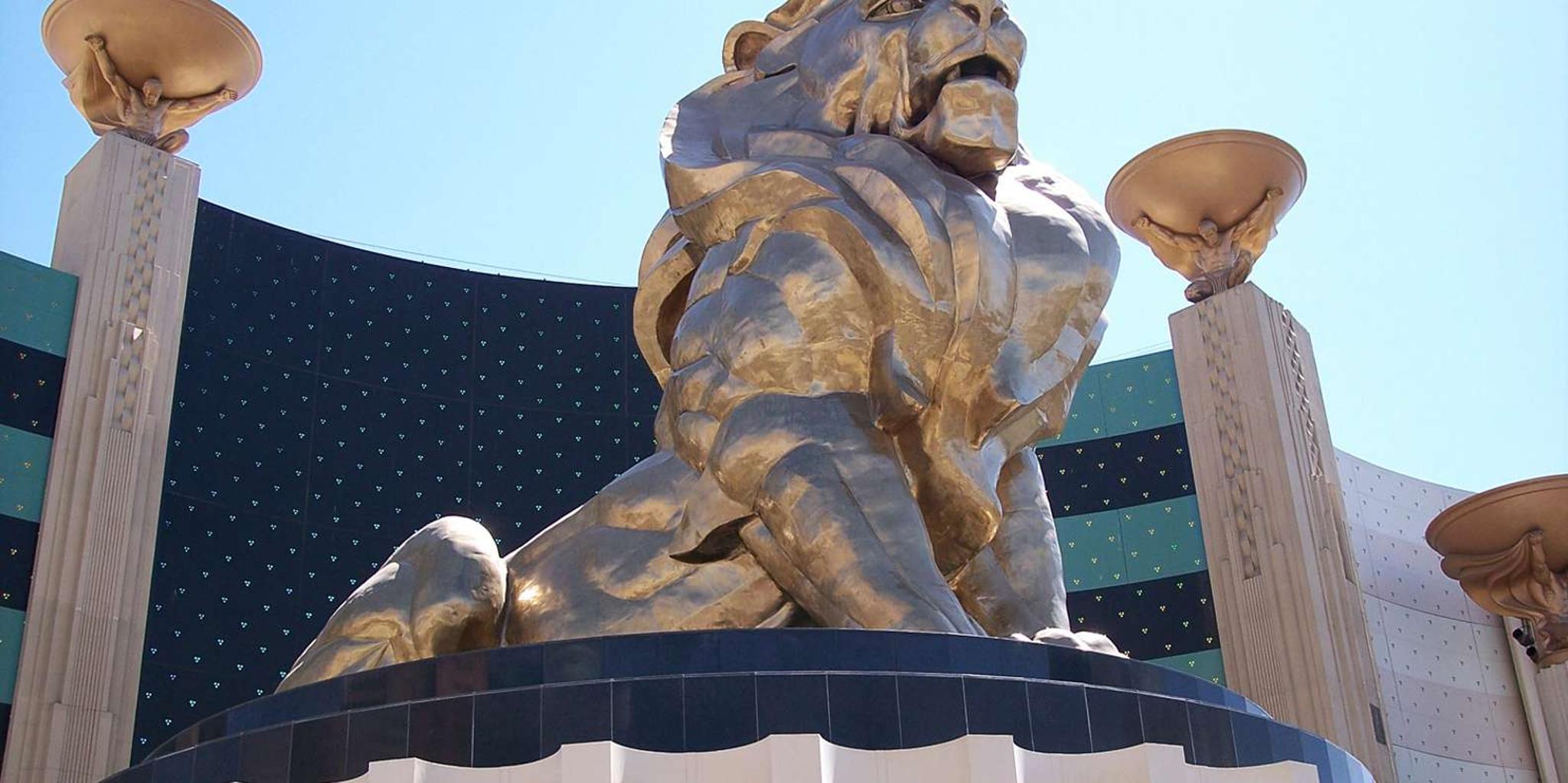 Las Vegas David Copperfield Show at MGM Grand 1.5 hr - Image 3