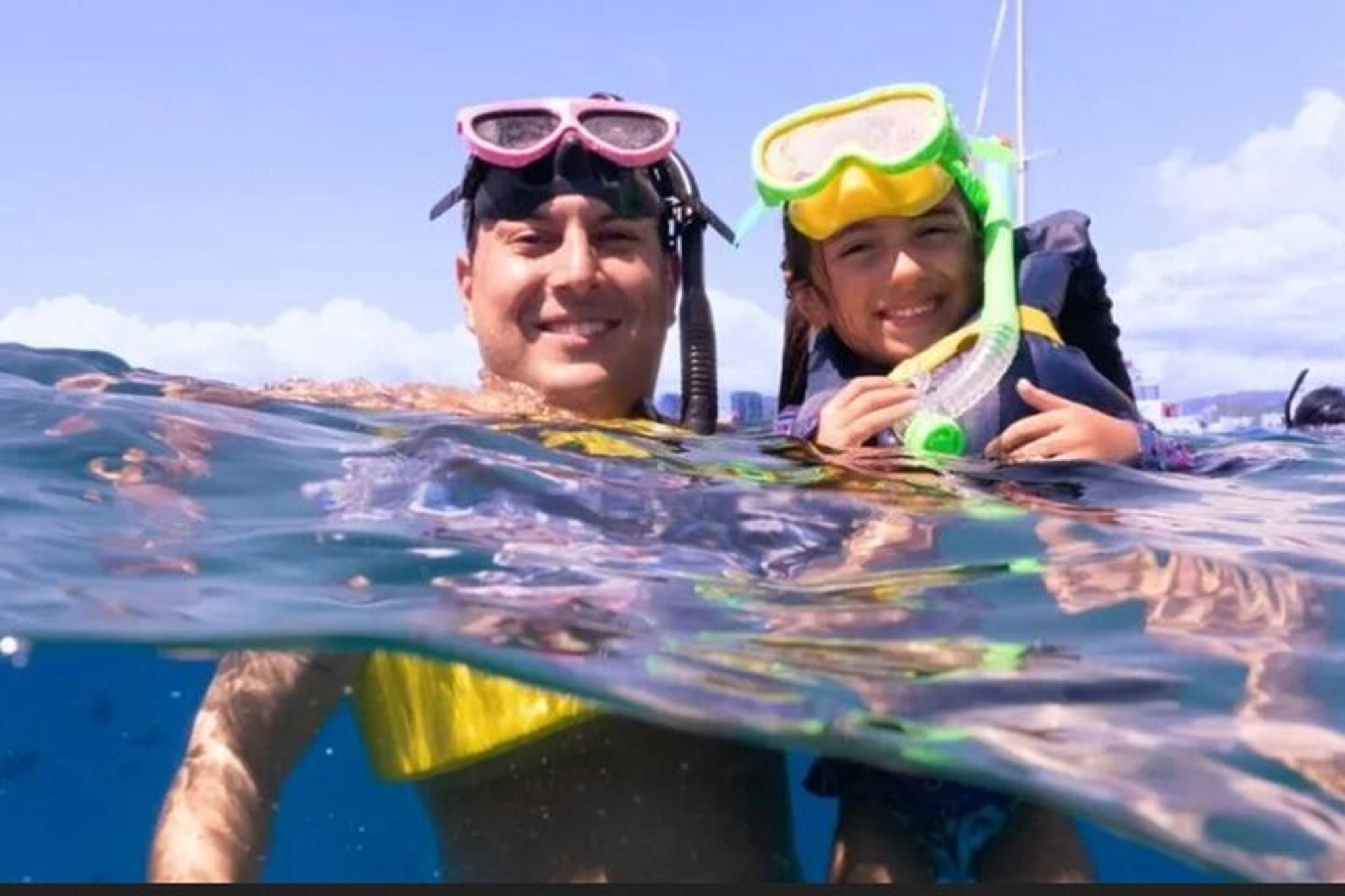 Waikiki Turtle Canyon Snorkeling Tour - Image 6