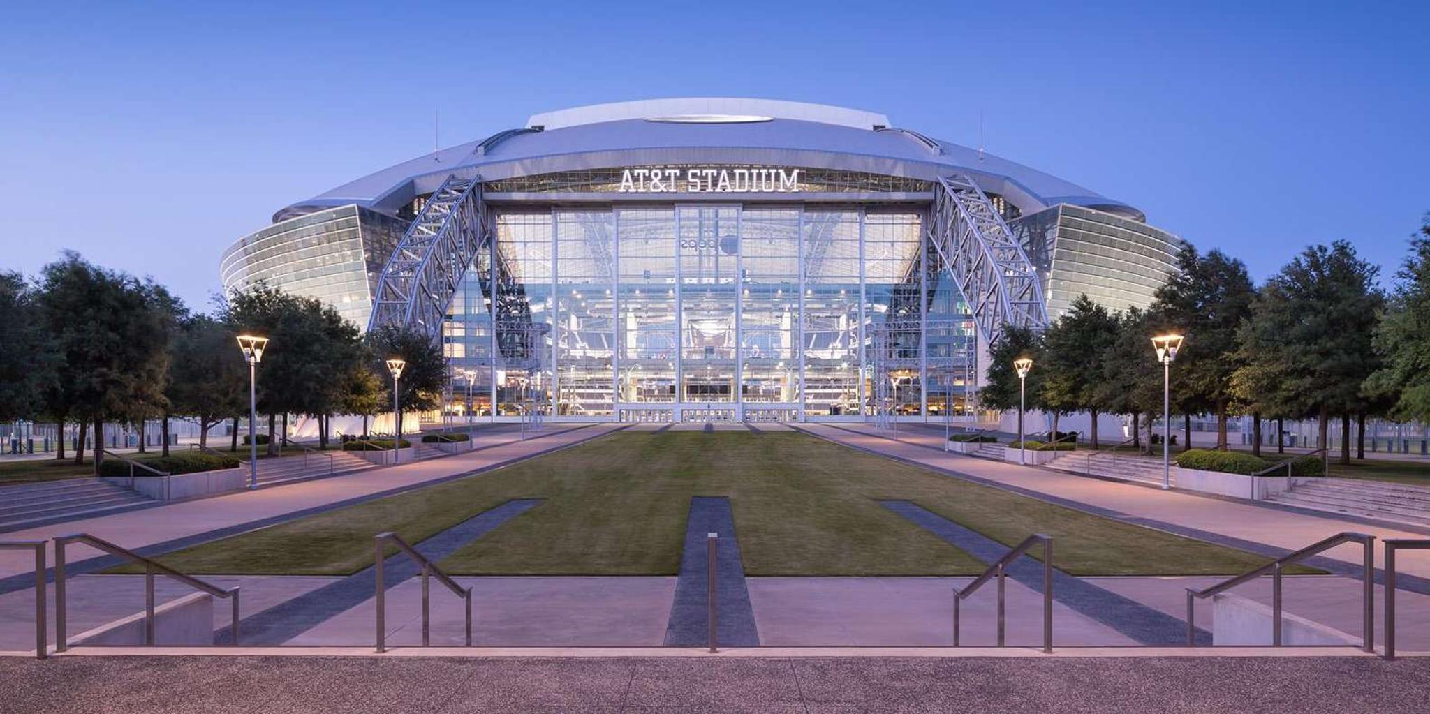 Dallas Cowboys Stadium Tour with Transportation - Image 4