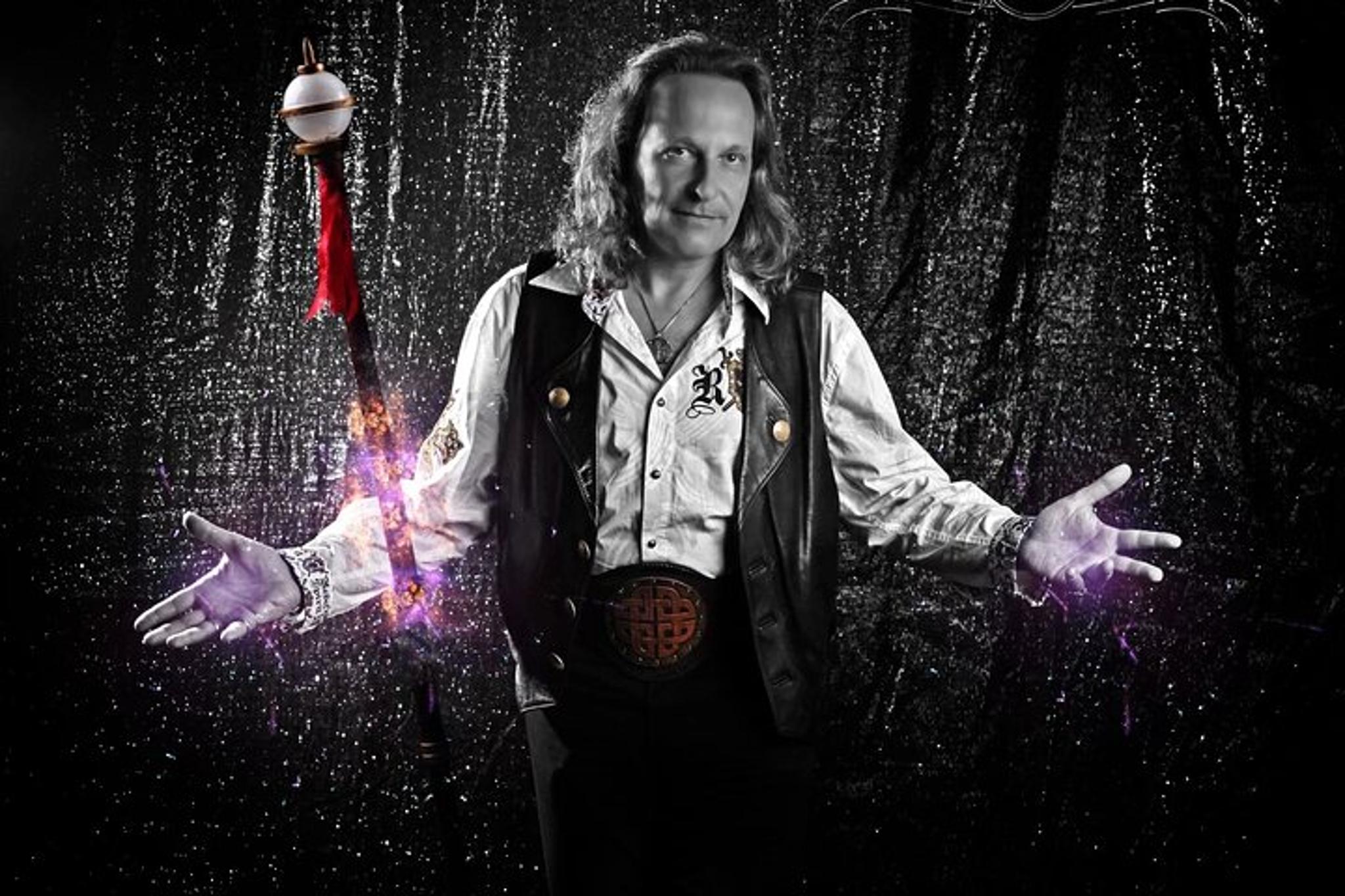 Las Vegas Magic Show at Magic Theater 60 min - Image 4