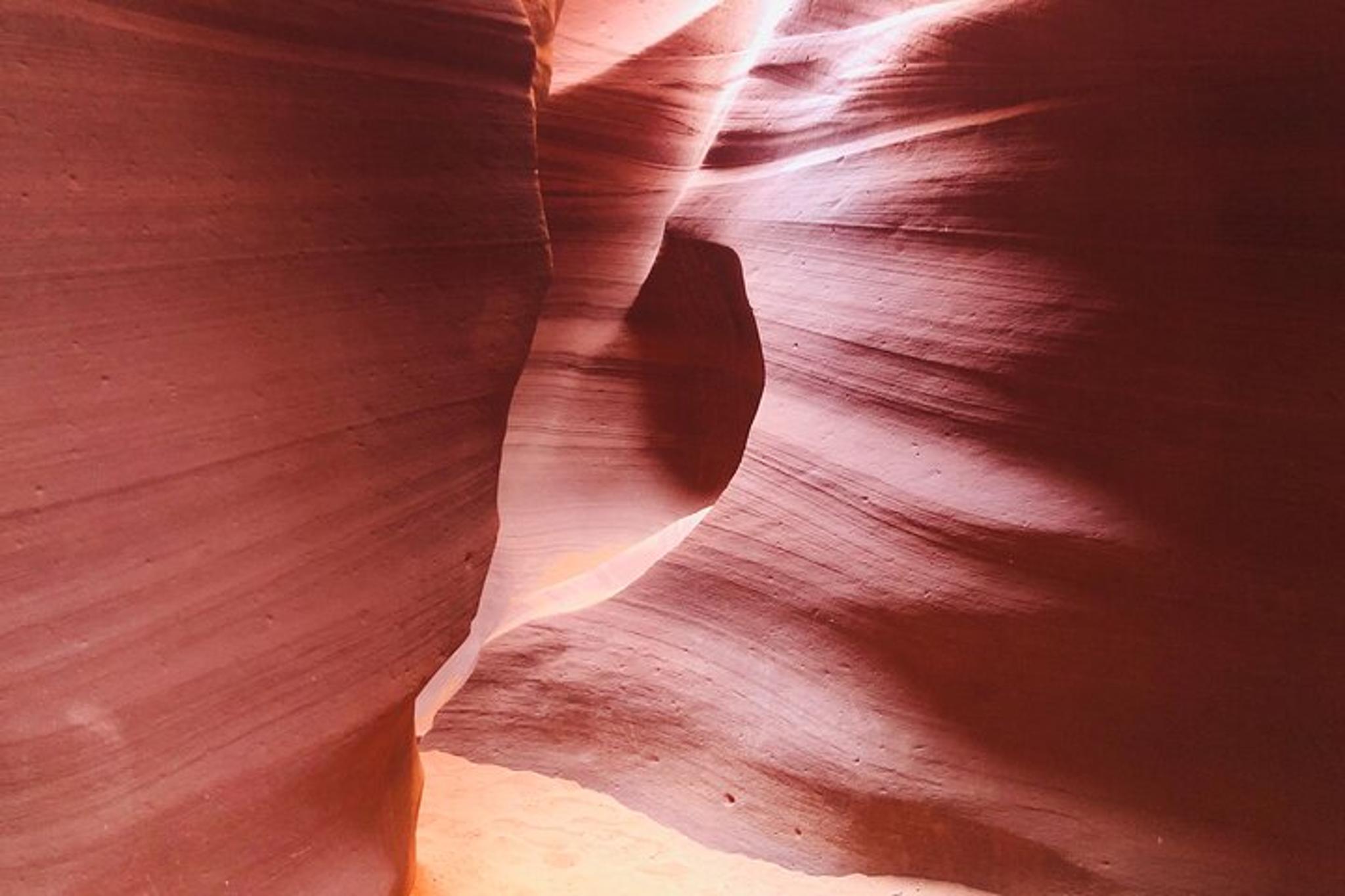 Las Vegas Antelope Canyon and Horseshoe Bend Tour - Image 3