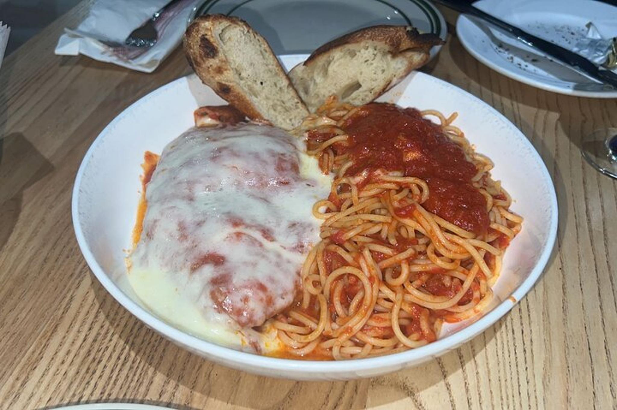 Williamsburg Italian American Food Tour - Image 5