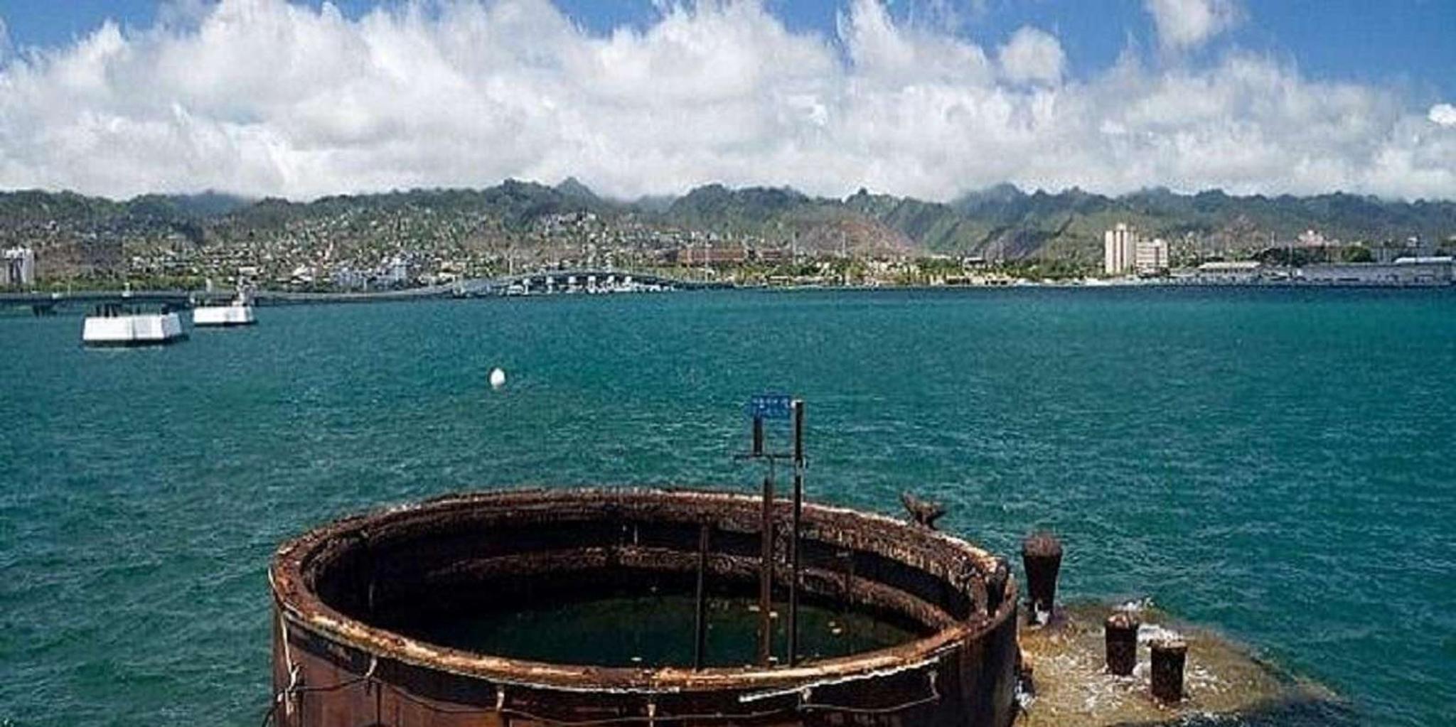 Honolulu USS Arizona Memorial and City Tour - Image 6