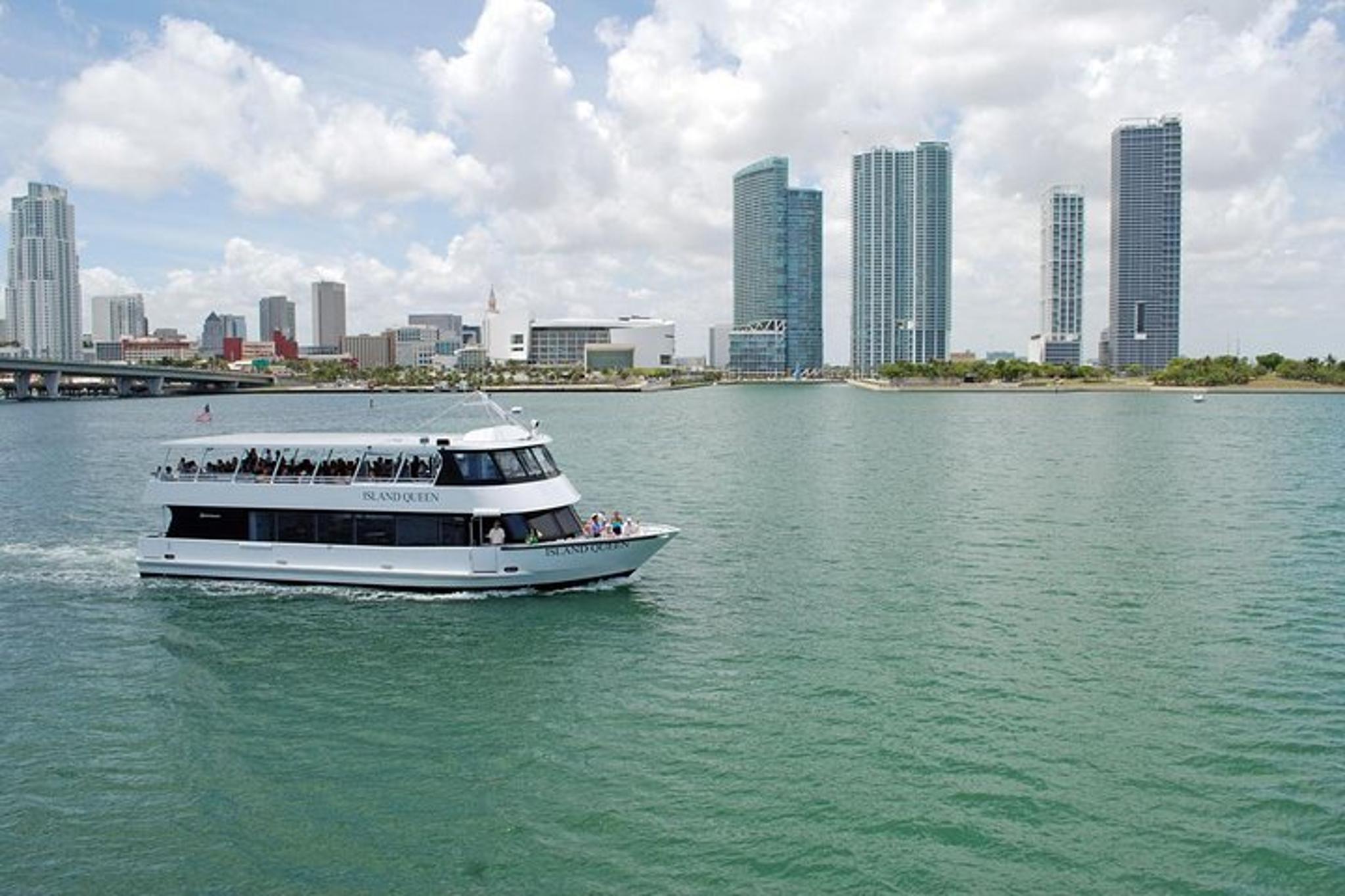 Miami City and Boat Tour with Little Havana - Image 2