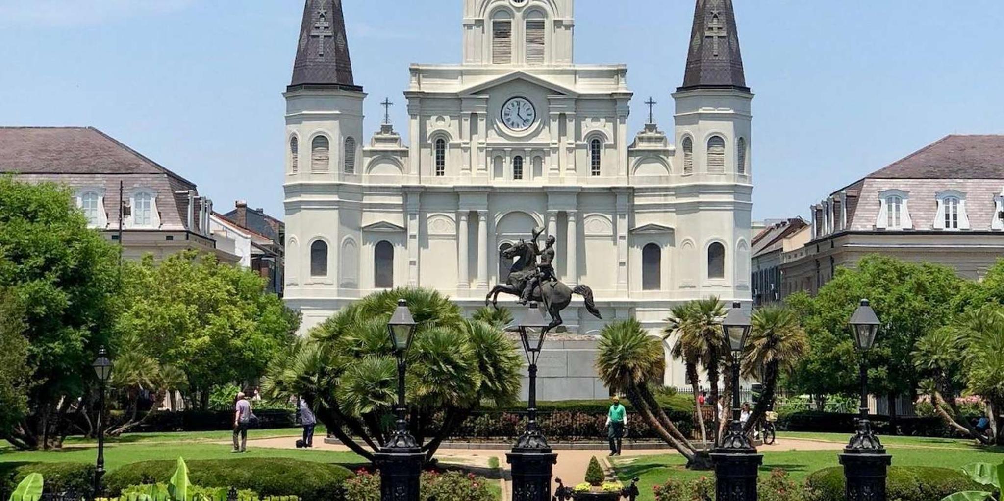 New Orleans City Tour by Minibus